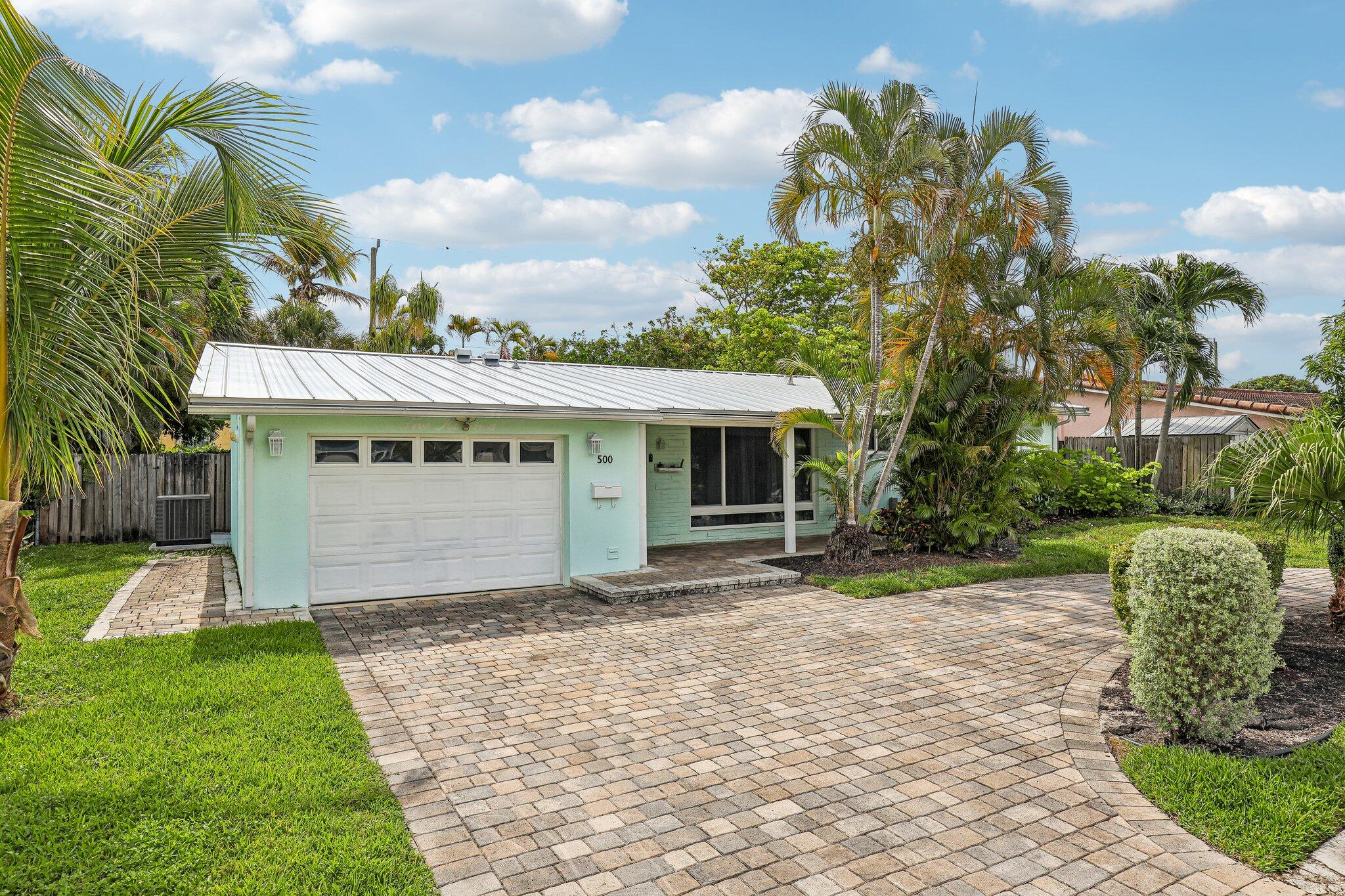 DEERFIELD BEACH GARDENS - Residential