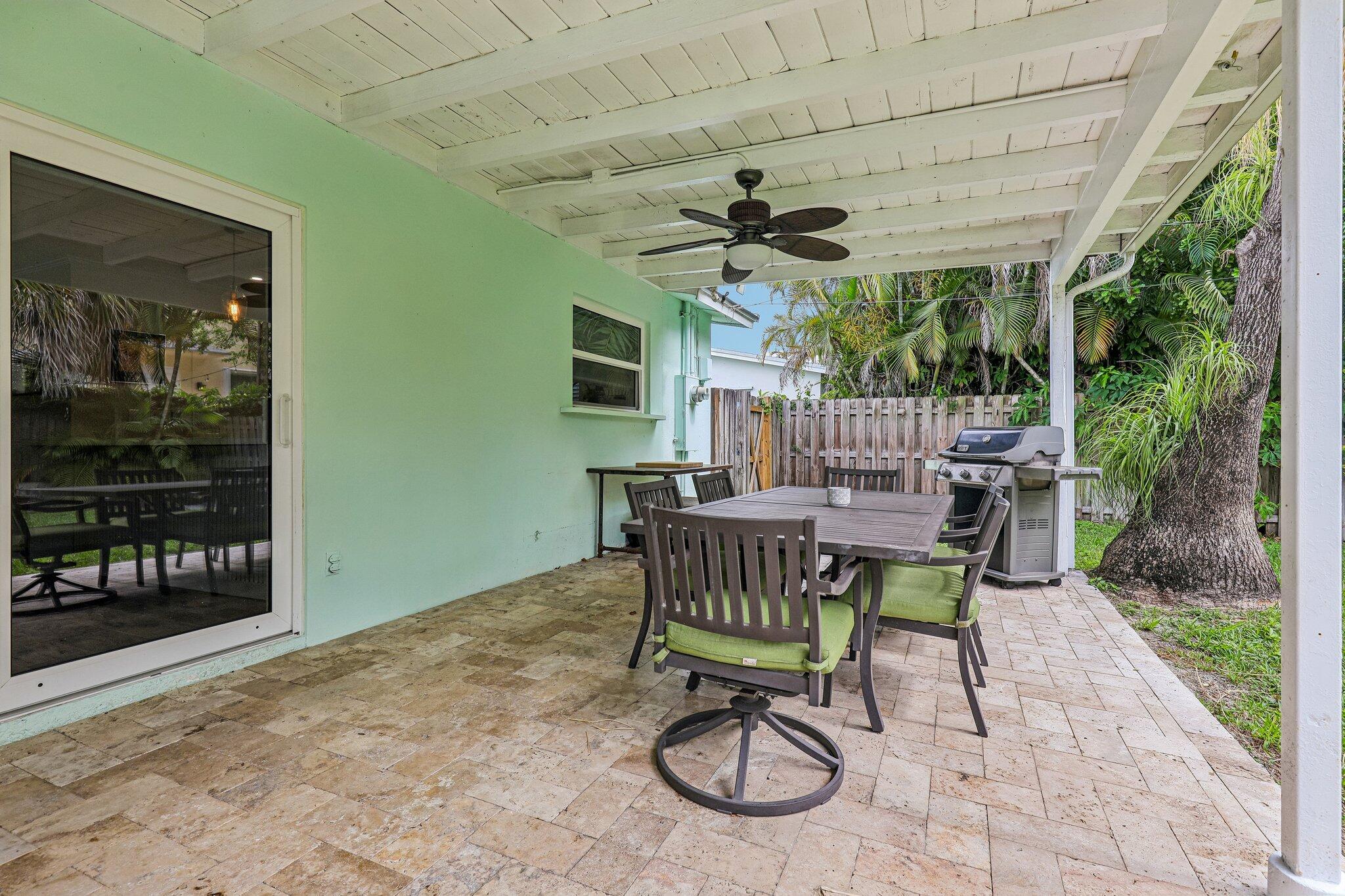 DEERFIELD BEACH GARDENS - Residential