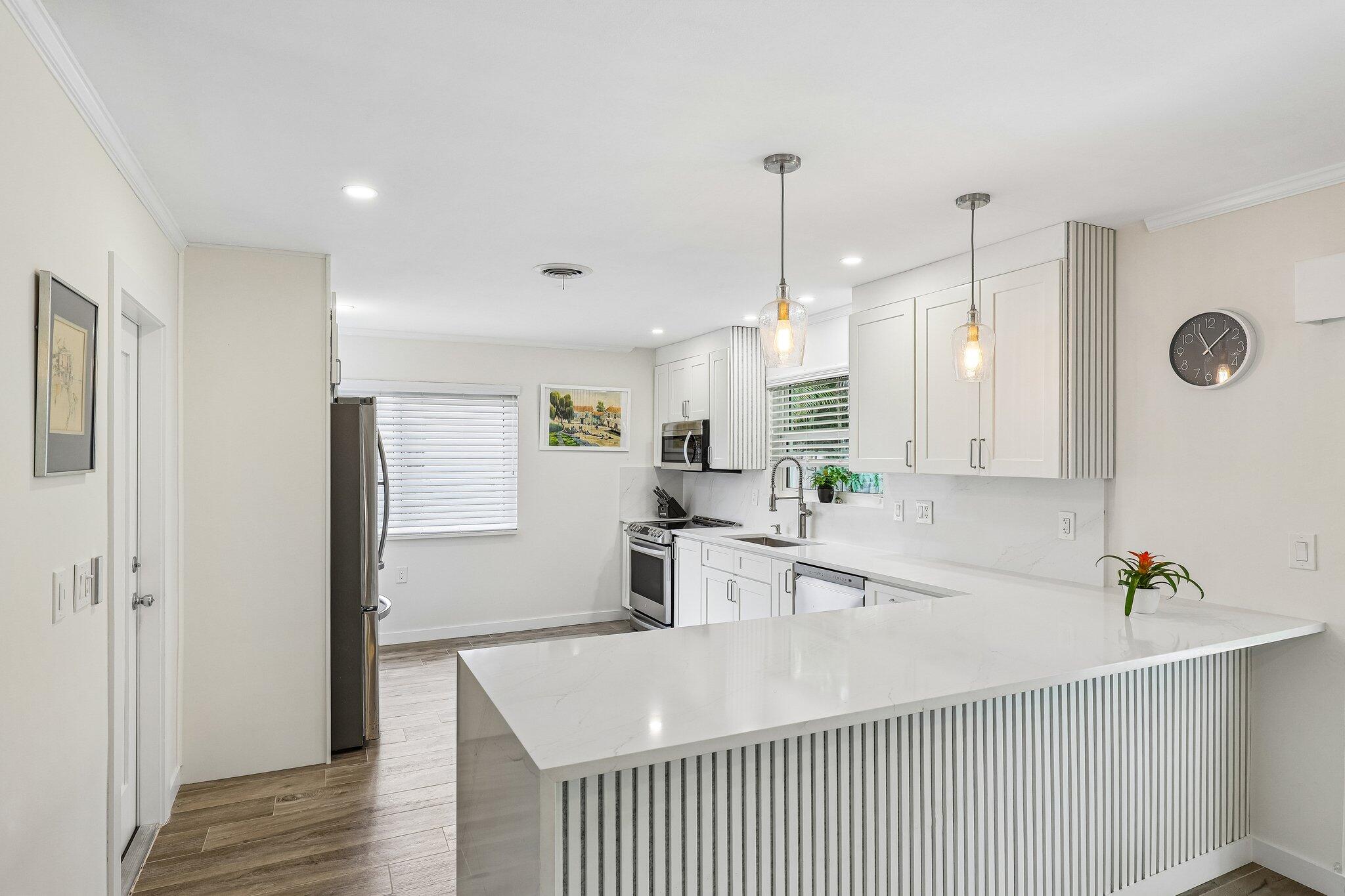 DEERFIELD BEACH GARDENS - Residential