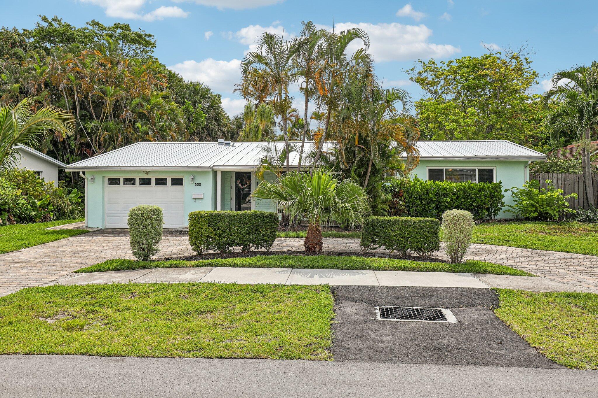 DEERFIELD BEACH GARDENS - Residential
