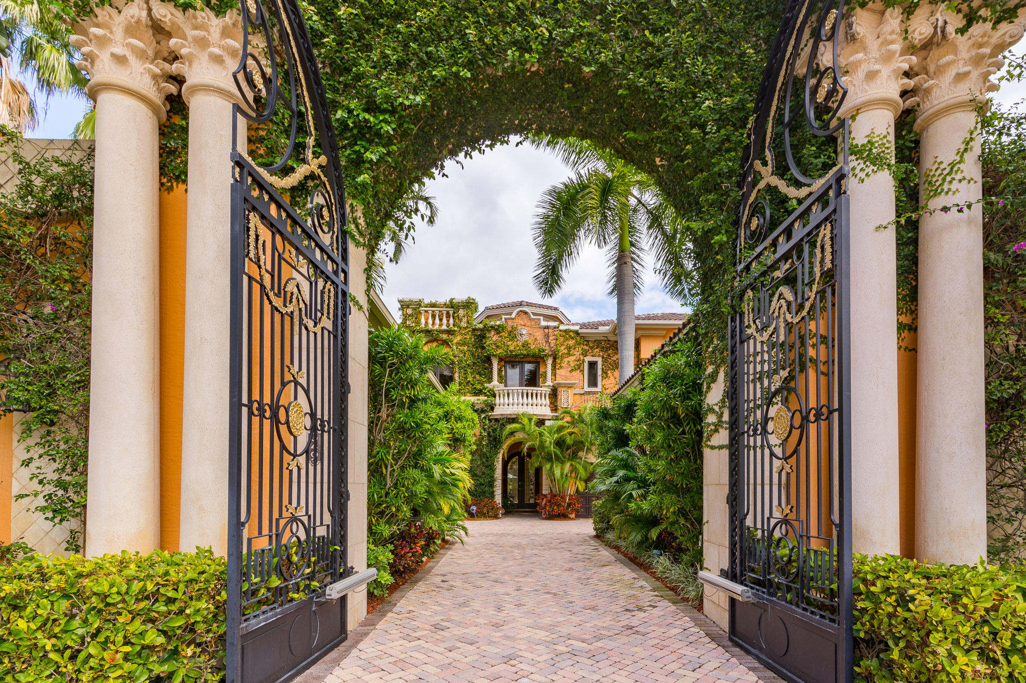 Mizner Lake Estates - Residential