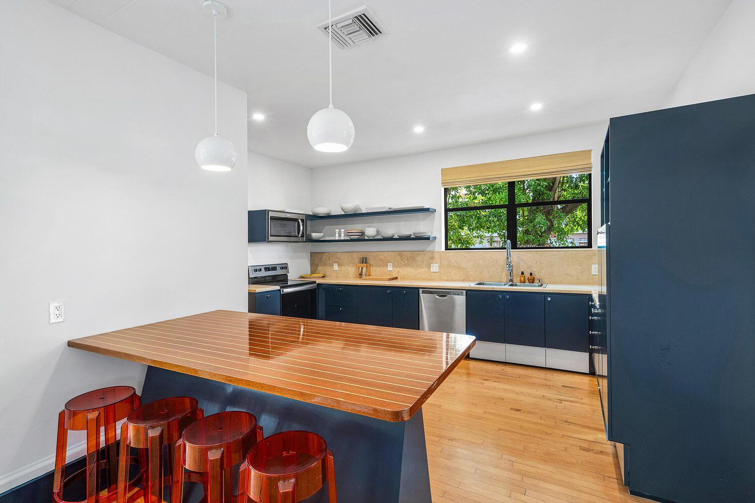 ROYAL PARK - Residential