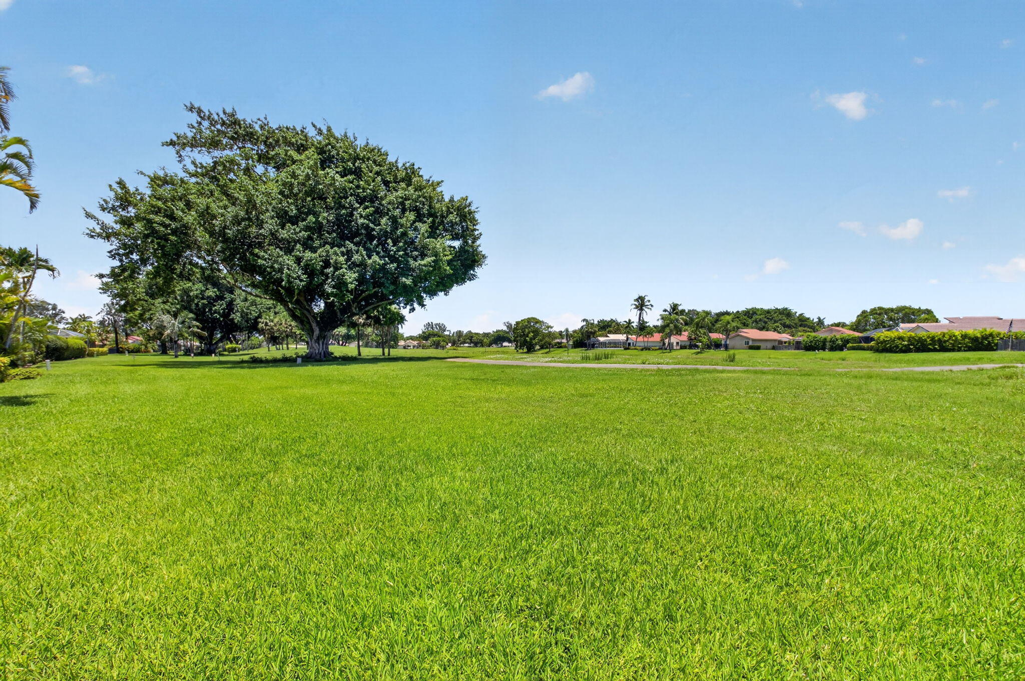 BOCA GREENS 6 - Residential