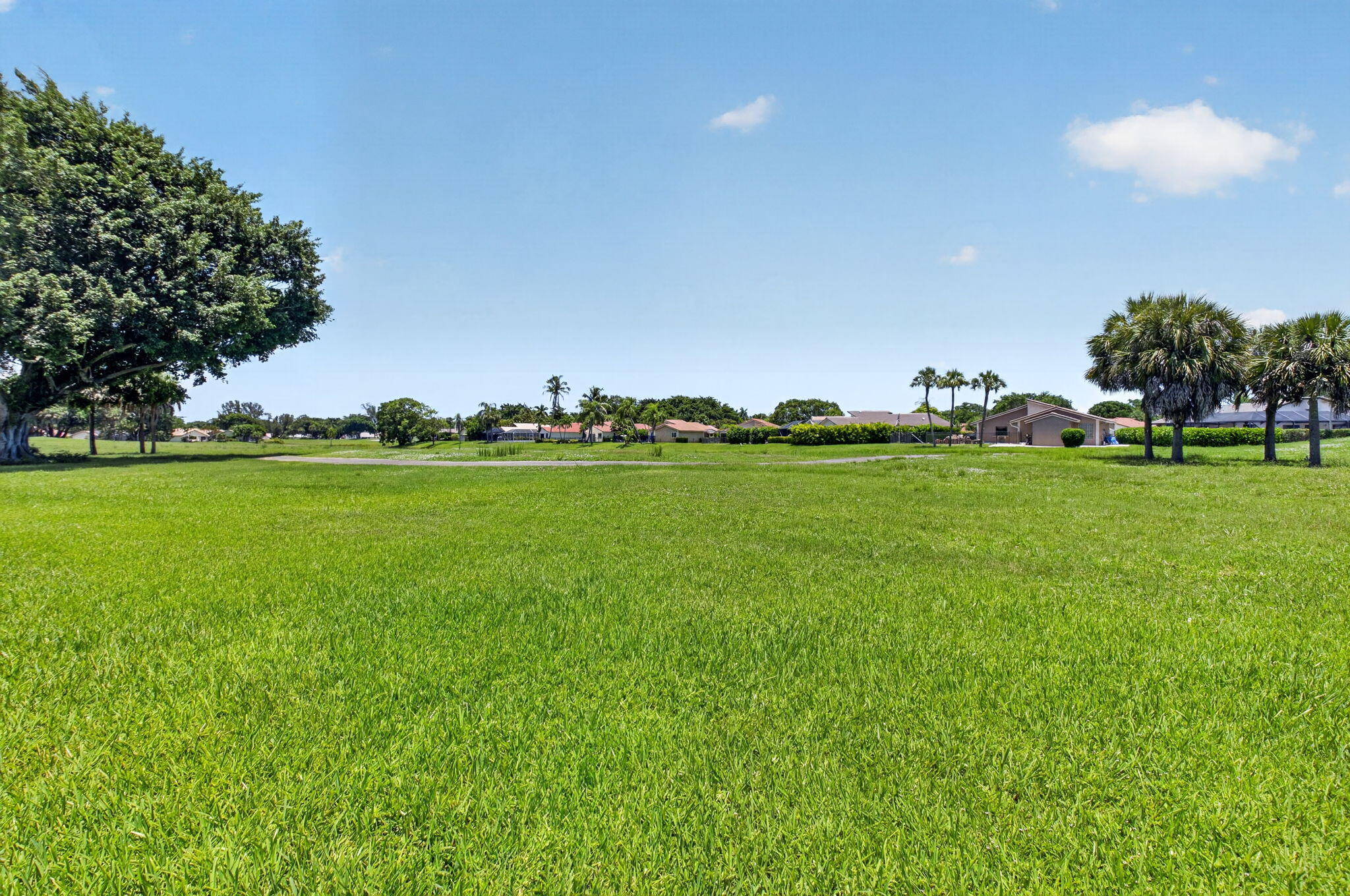 BOCA GREENS 6 - Residential