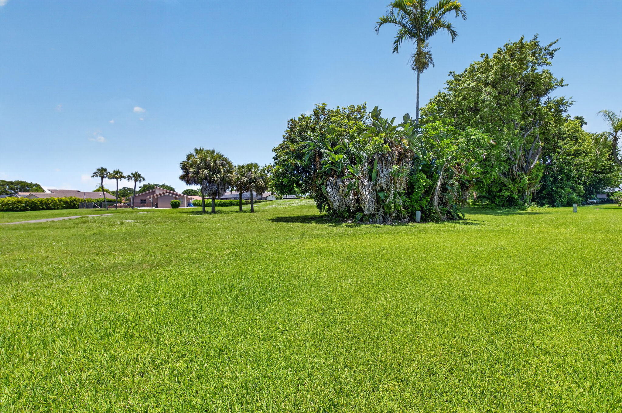 BOCA GREENS 6 - Residential