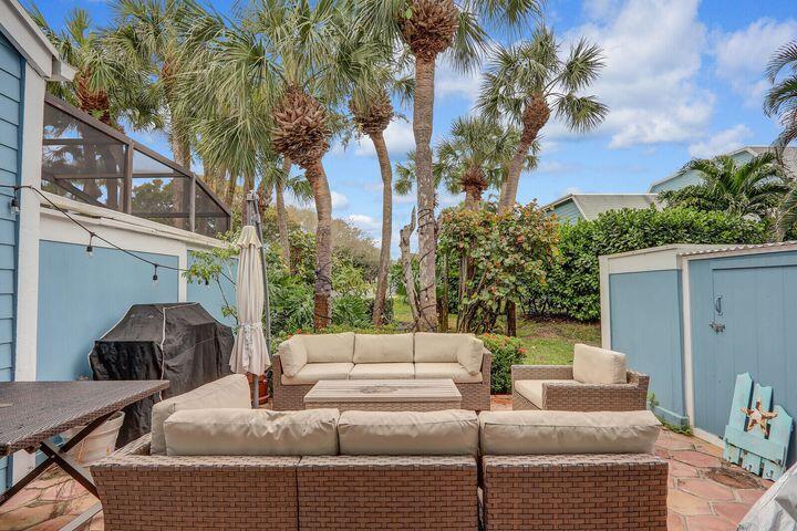 VILLAS OF OCEAN DUNES - Residential