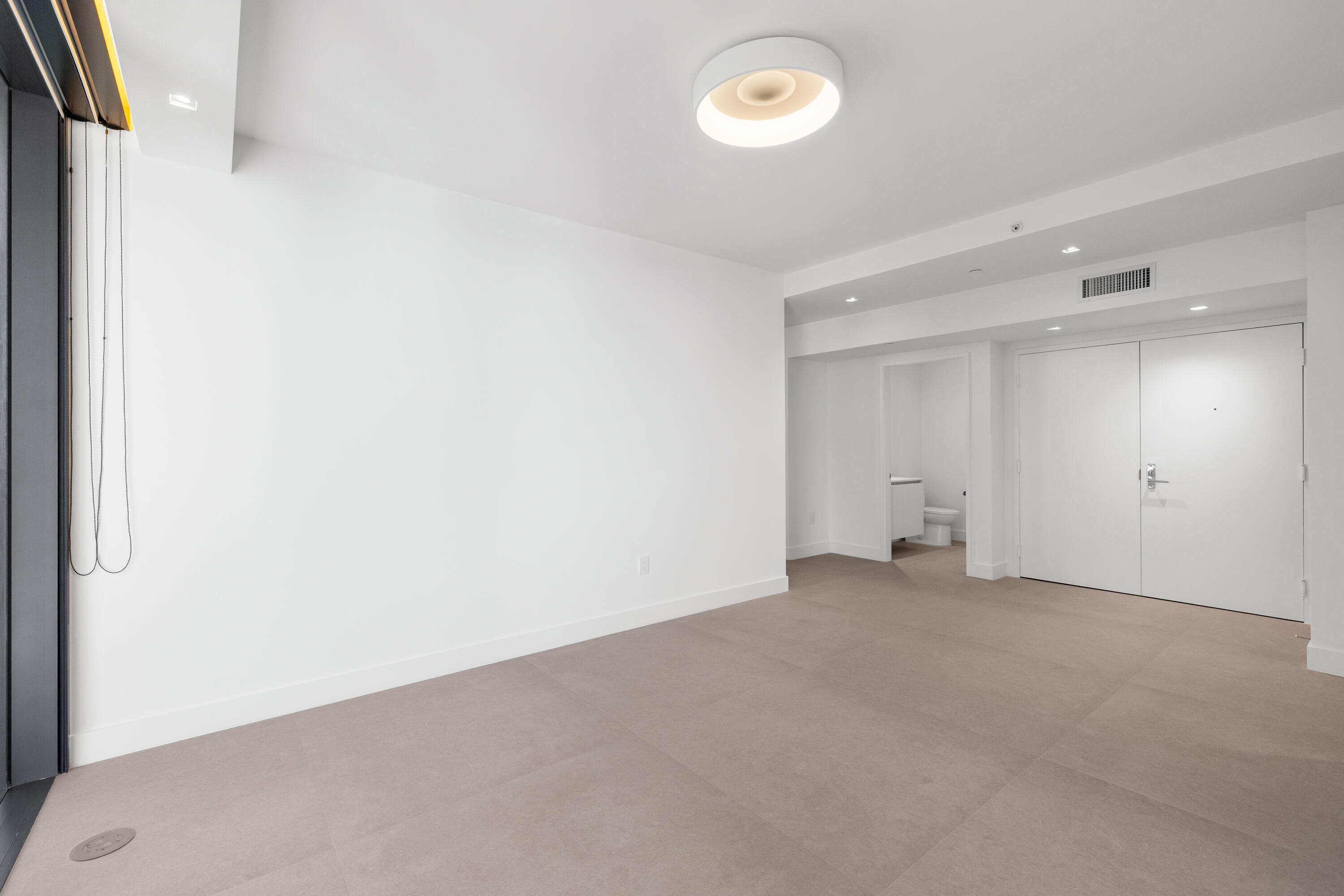 ARIA RESERVE SOUTH, A Condominium - Residential