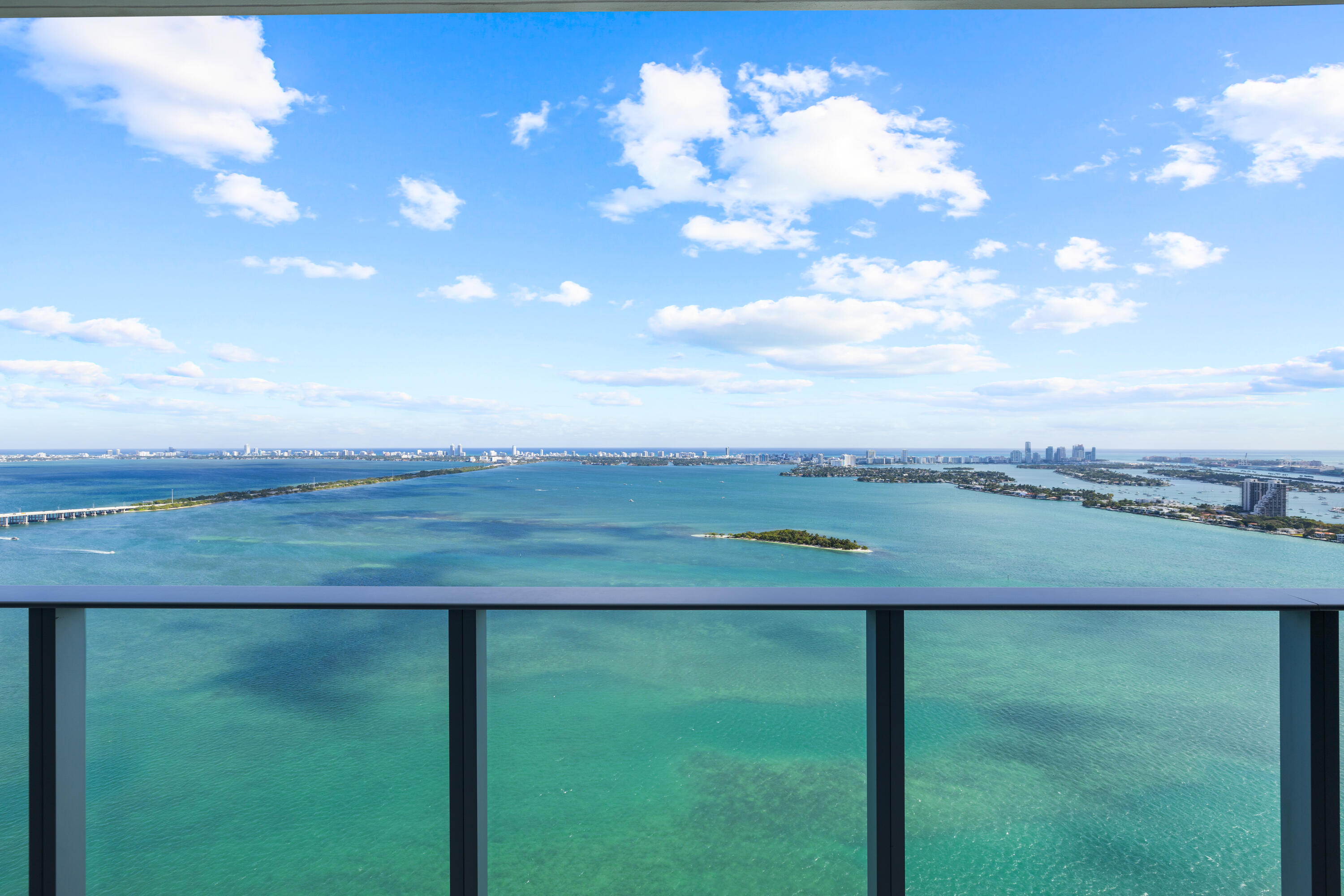 ARIA RESERVE SOUTH, A Condominium - Residential