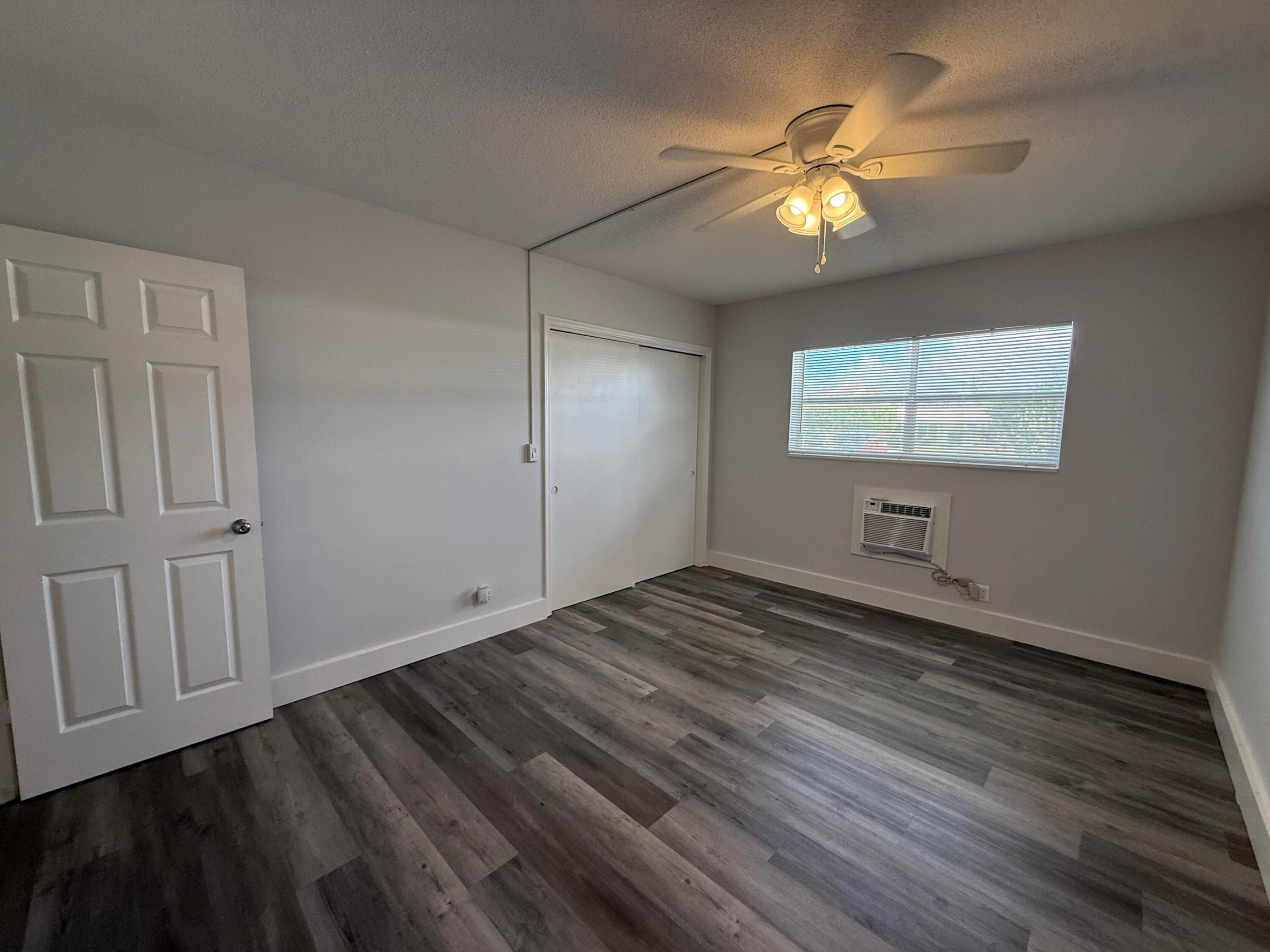 SUNLAND GARDEN APTS NUMBER TWO - Residential Lease