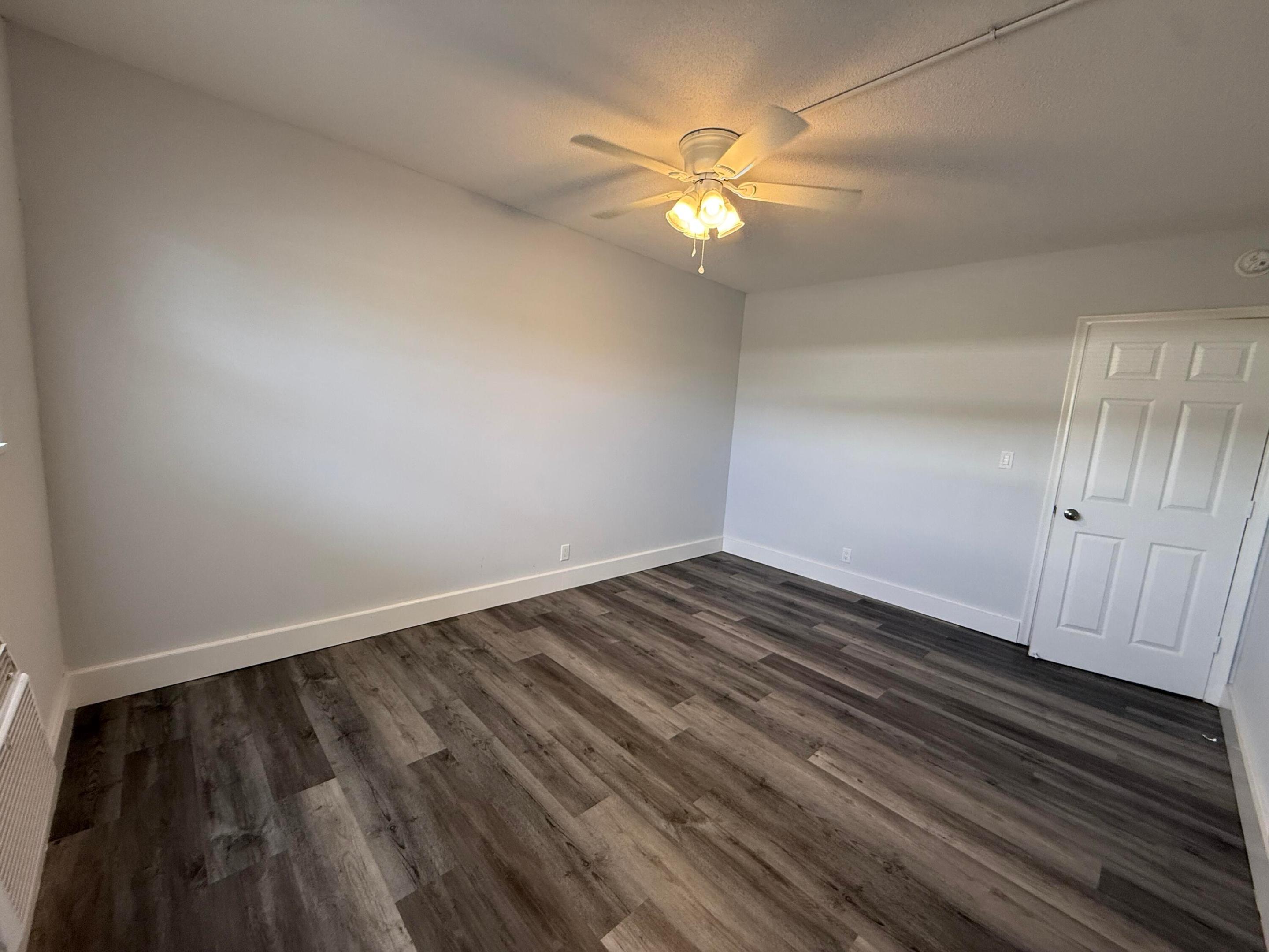 SUNLAND GARDEN APTS NUMBER TWO - Residential Lease