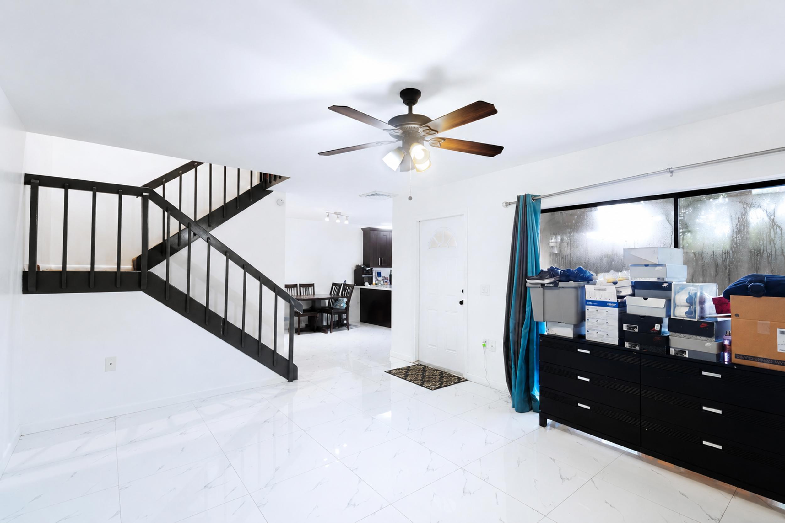 SHERWOOD LAKES - Residential