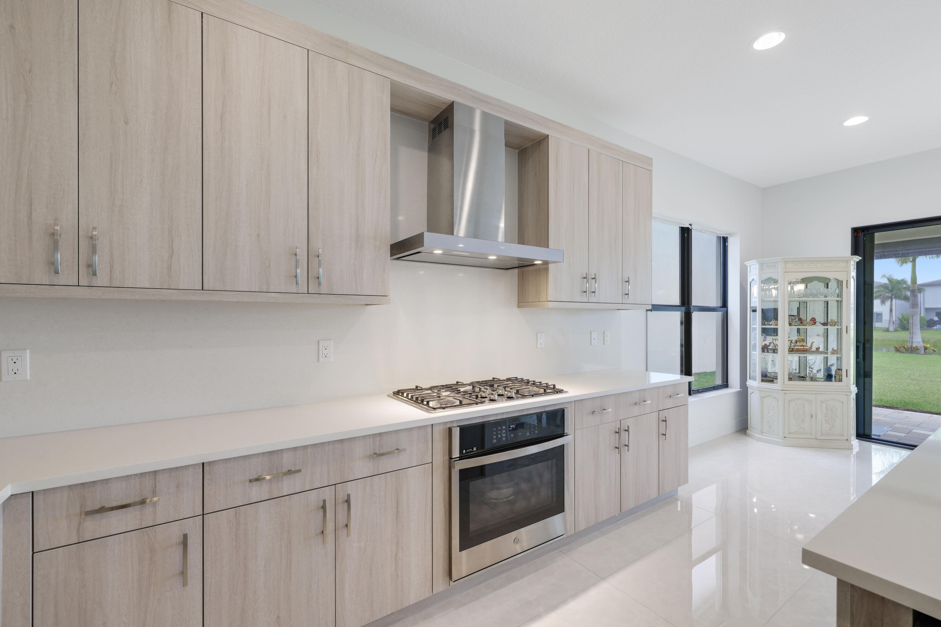 Lotus Palm - Residential