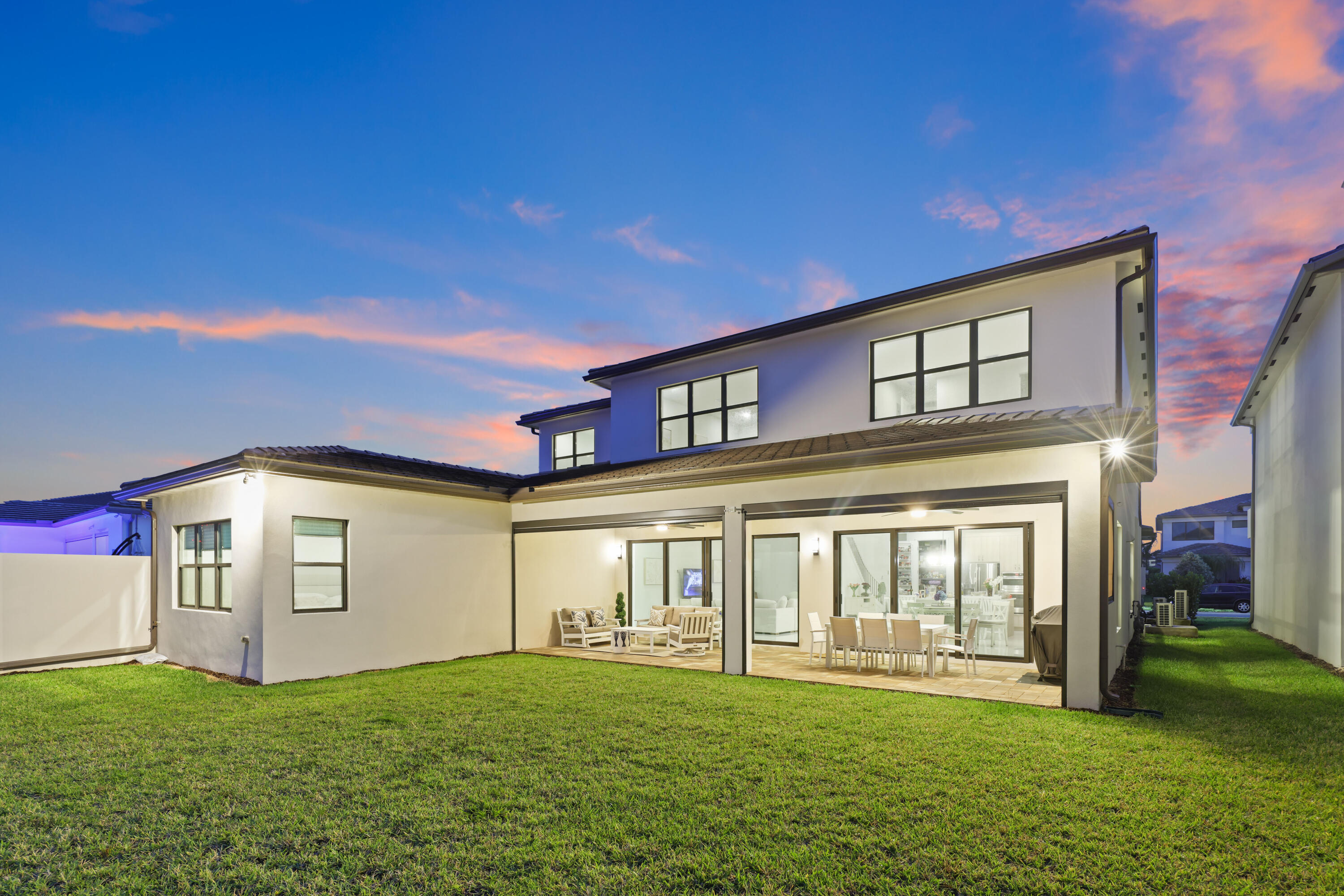 Lotus Palm - Residential