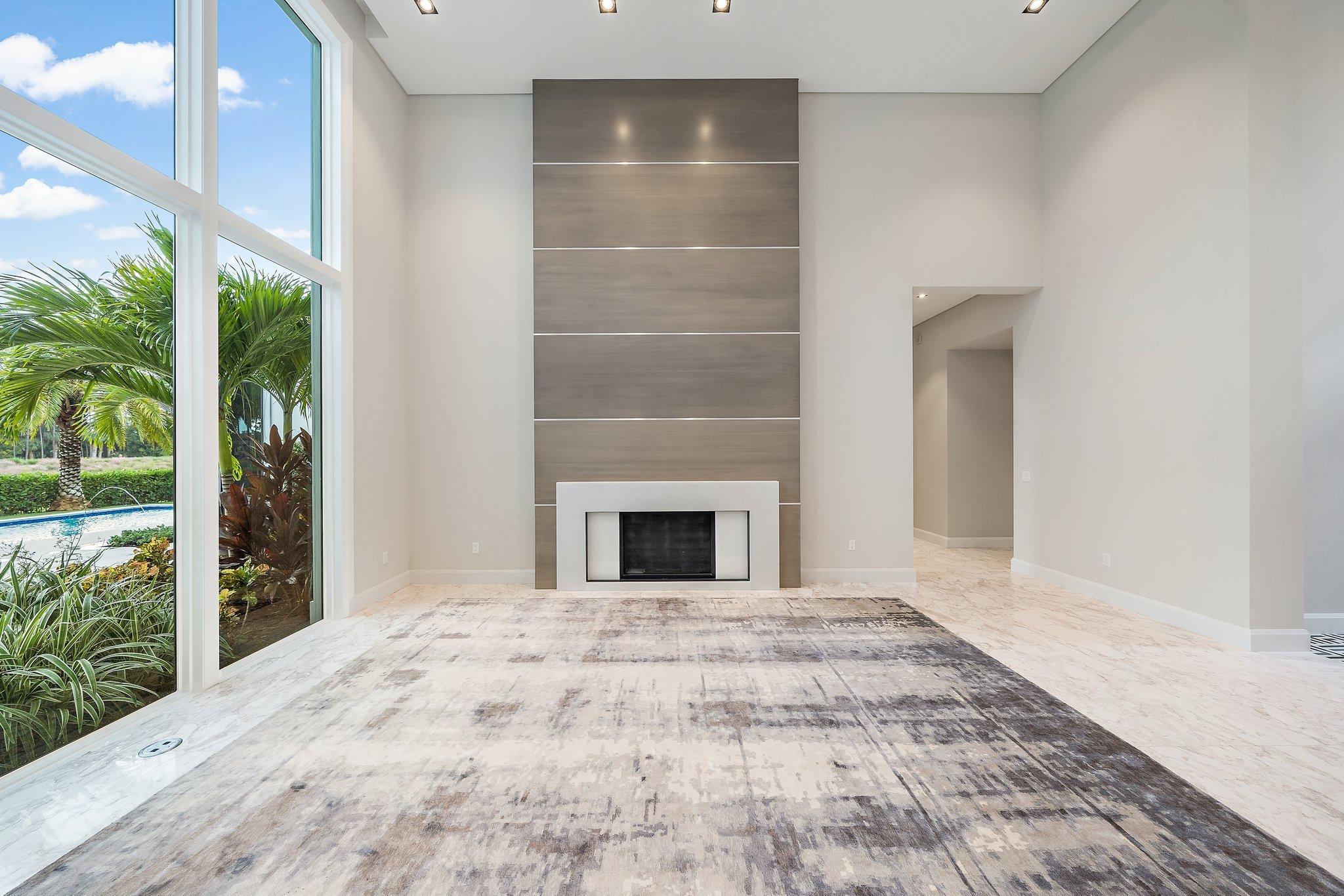 OLD PALM 4 - Residential
