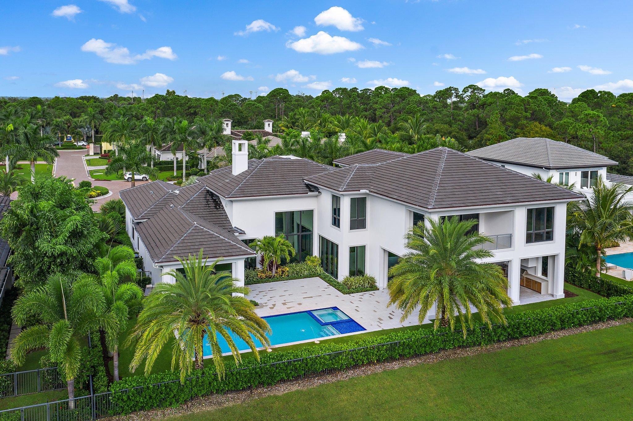 OLD PALM 4 - Residential