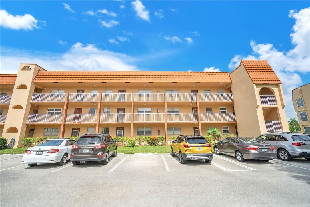 SUNRISE LAKES CONDO - Residential