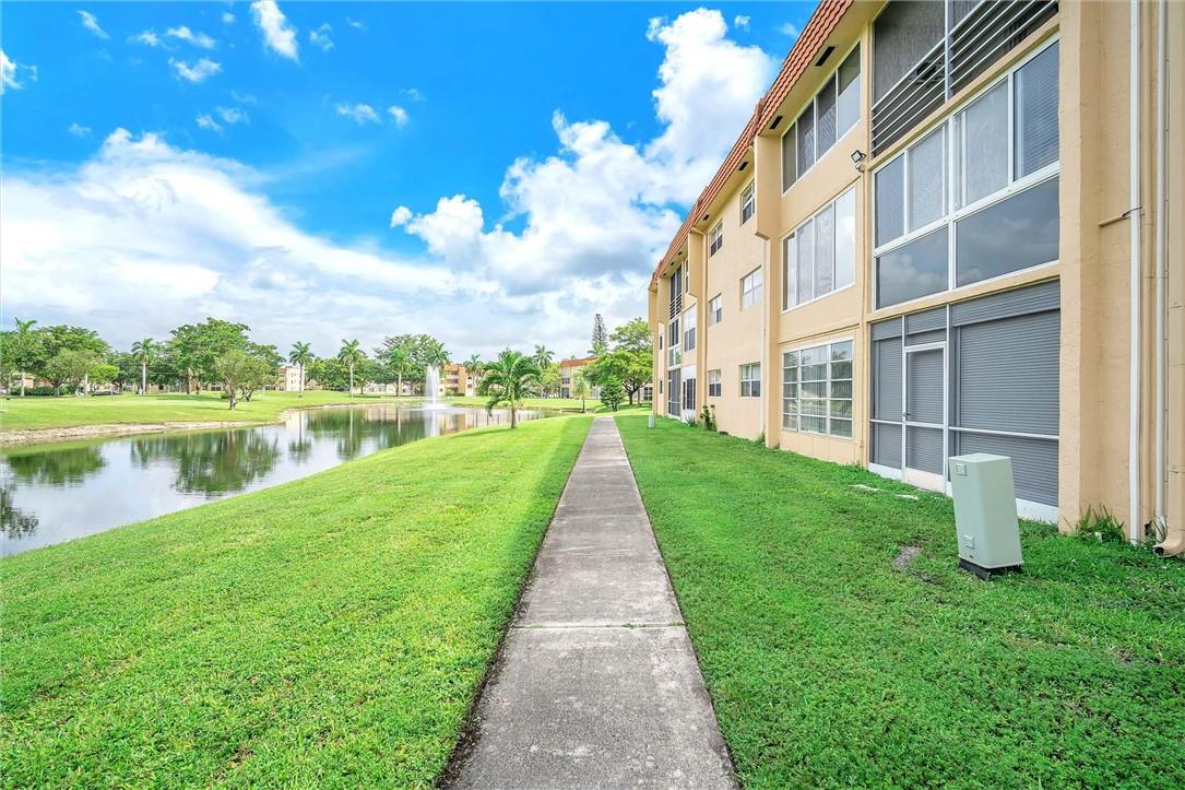 SUNRISE LAKES CONDO - Residential