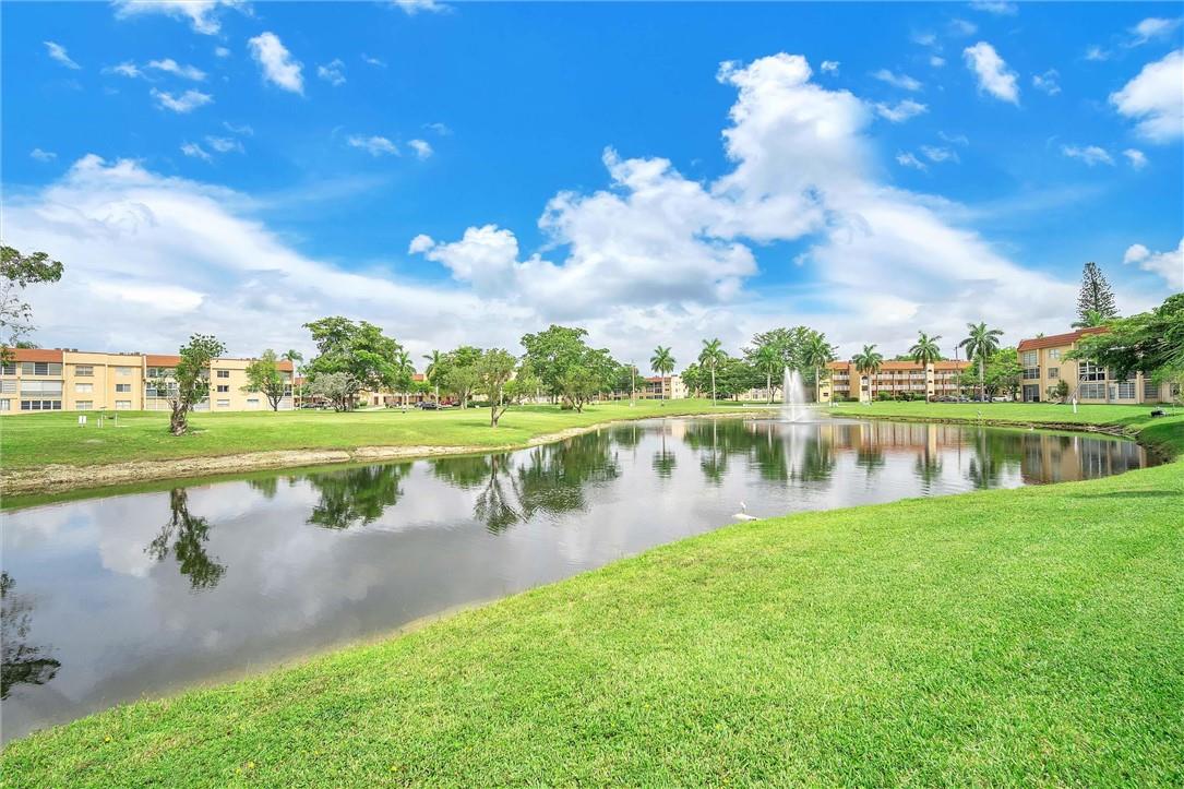 SUNRISE LAKES CONDO - Residential