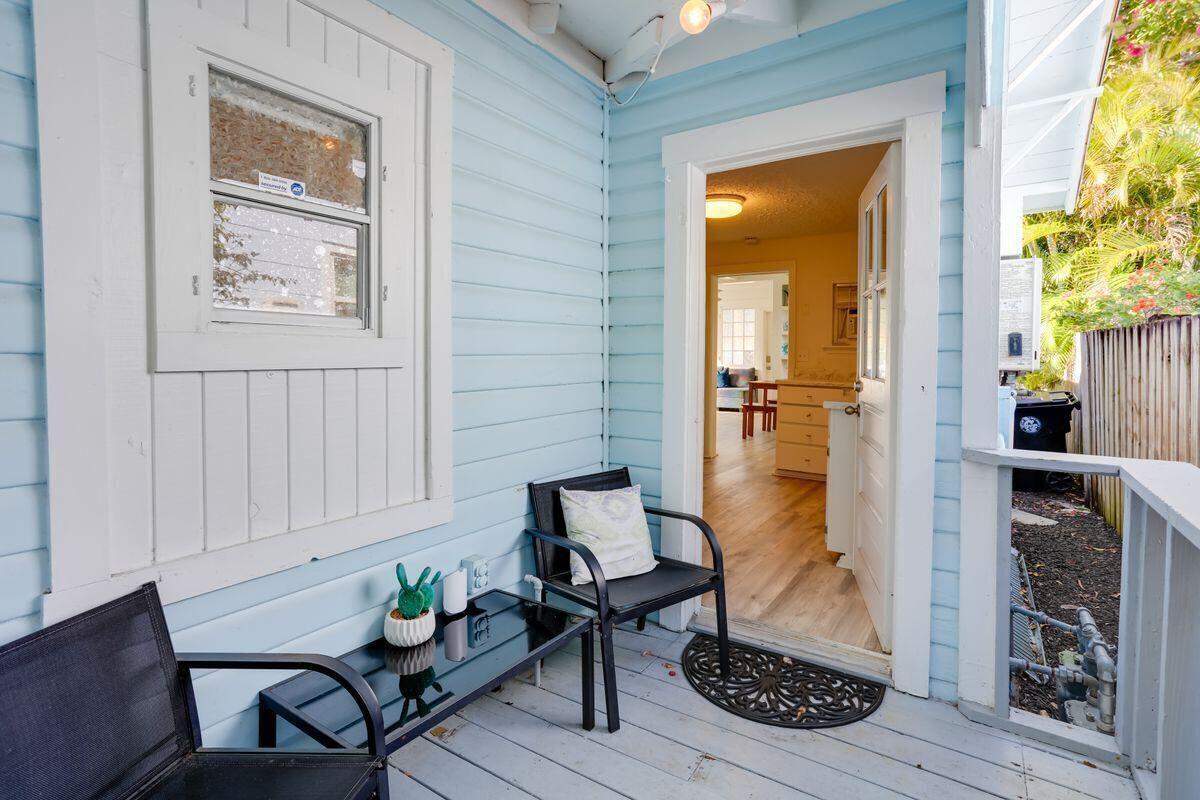 LAKE WORTH TOWN OF - Residential Lease