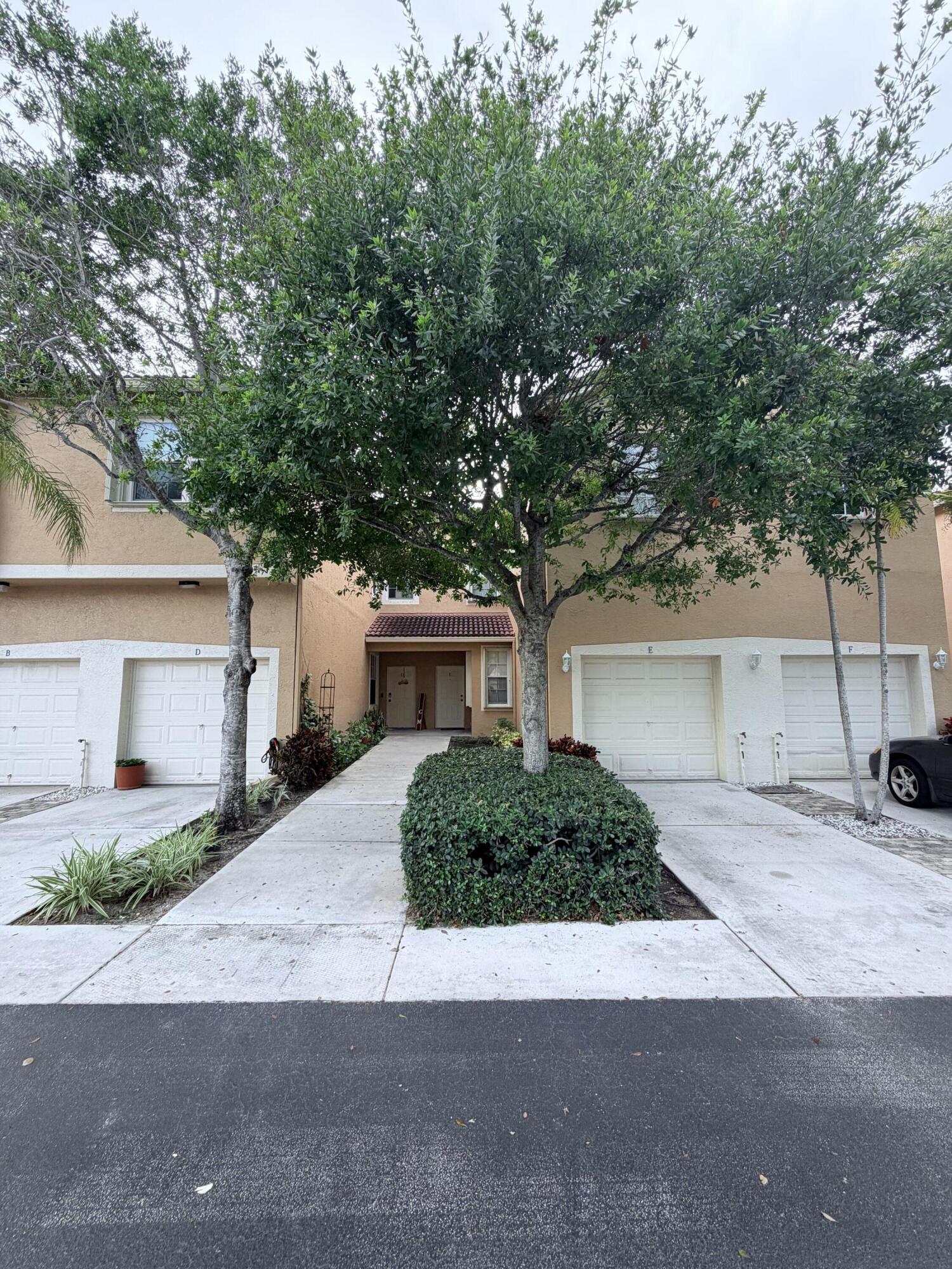 TEQUESTA CAY CONDO - Residential