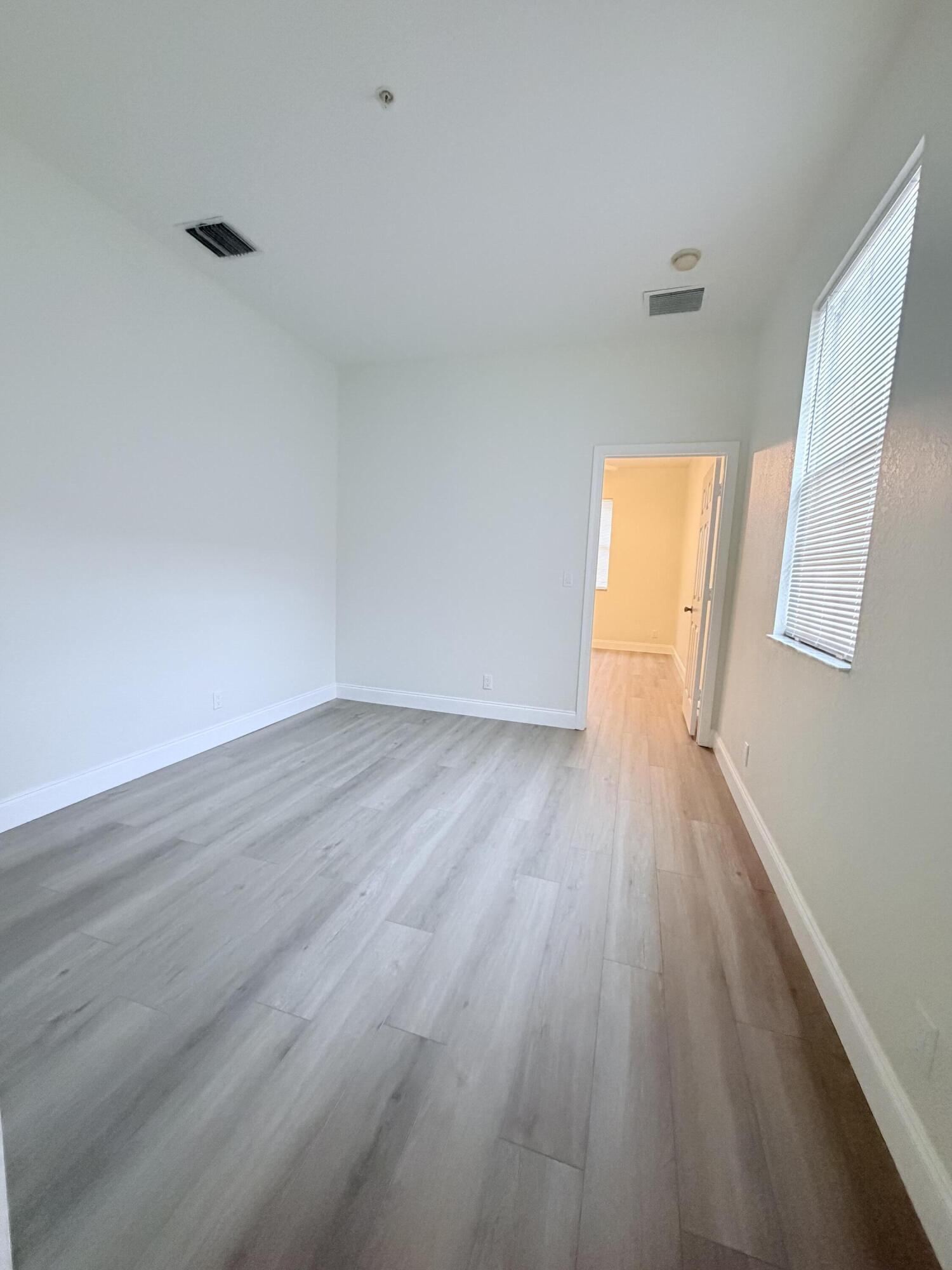 TEQUESTA CAY CONDO - Residential