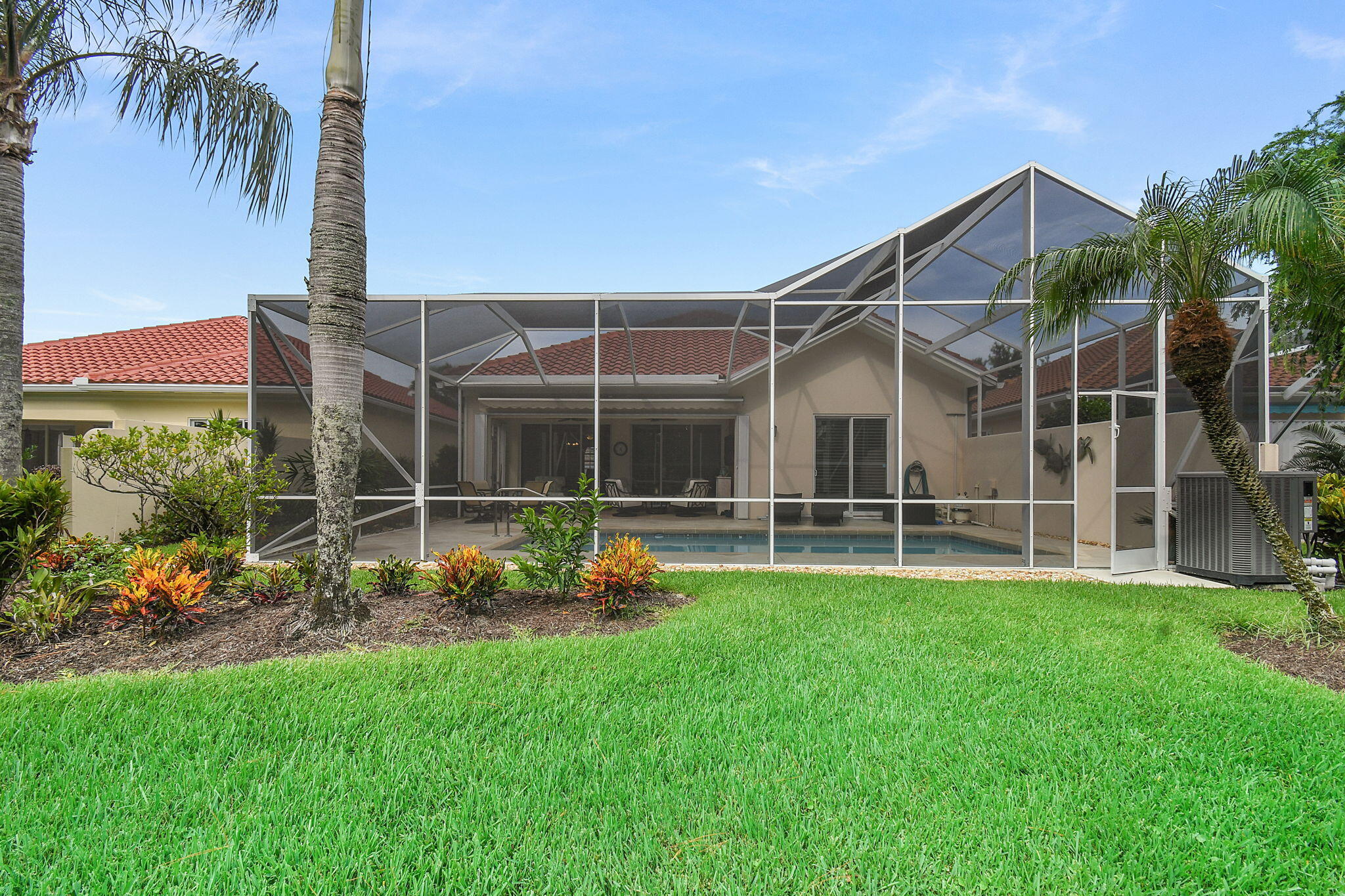 THE RETREAT - Residential