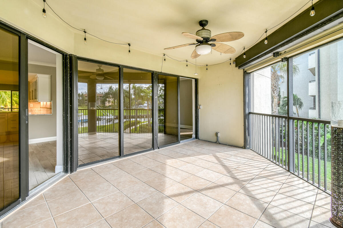 OLD PORT COVE HARBOR VILLAGE CONDO, Harbor Village - Residential