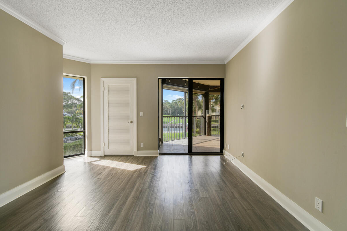 OLD PORT COVE HARBOR VILLAGE CONDO, Harbor Village - Residential