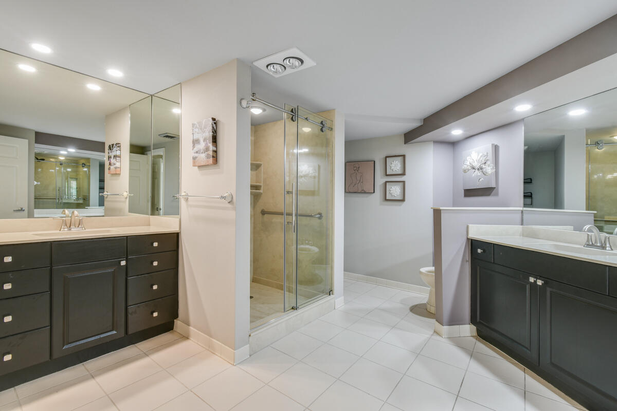 OLD PORT COVE HARBOR VILLAGE CONDO, Harbor Village - Residential