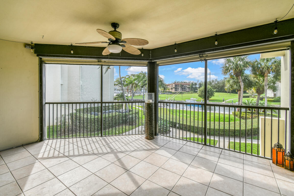 OLD PORT COVE HARBOR VILLAGE CONDO, Harbor Village - Residential