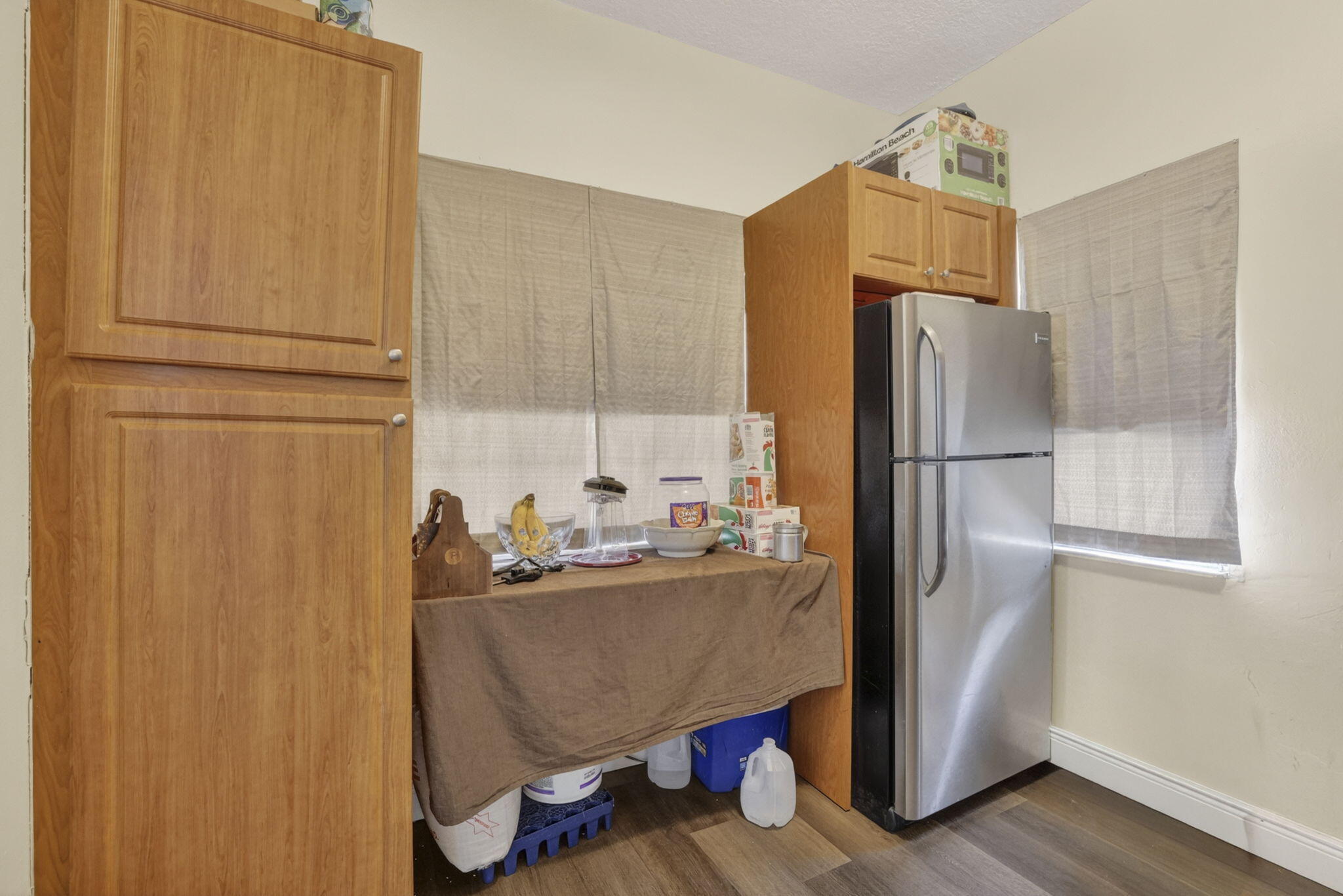 J W NEELEYS - Residential Income