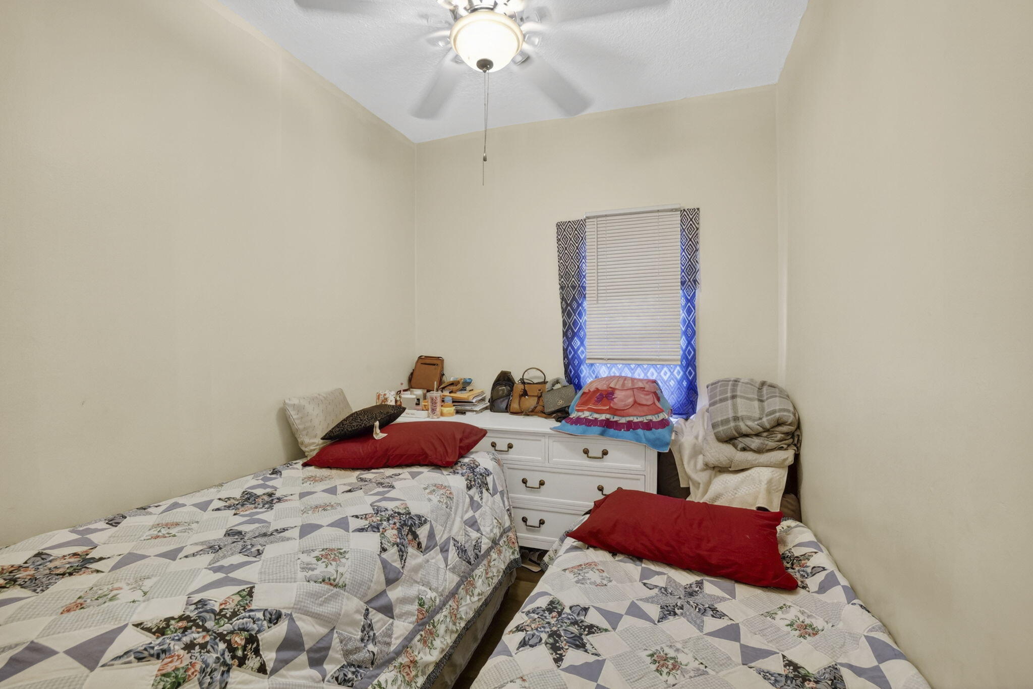 J W NEELEYS - Residential Income