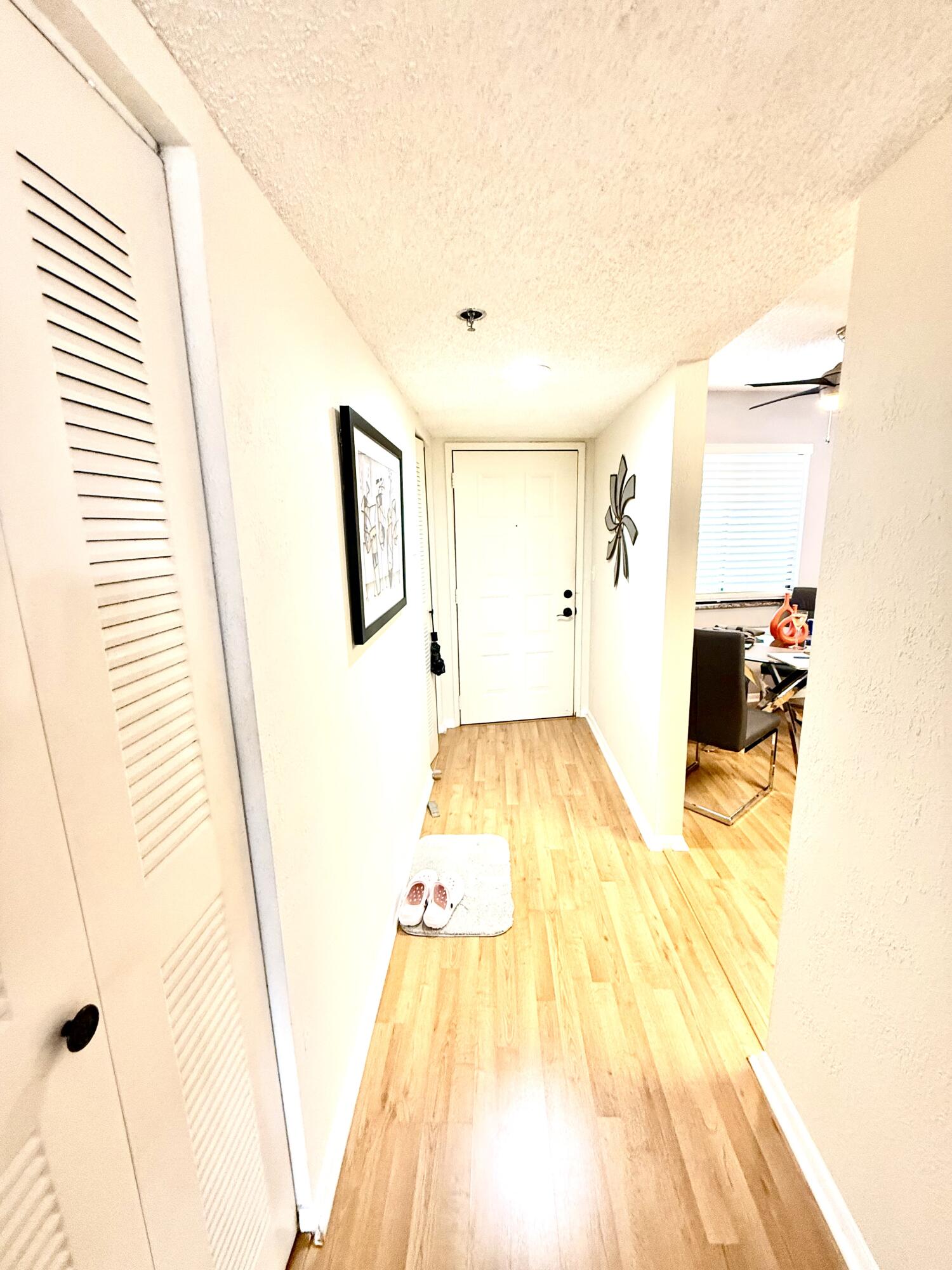 HUNTINGTON TOWERS CONDO - Residential
