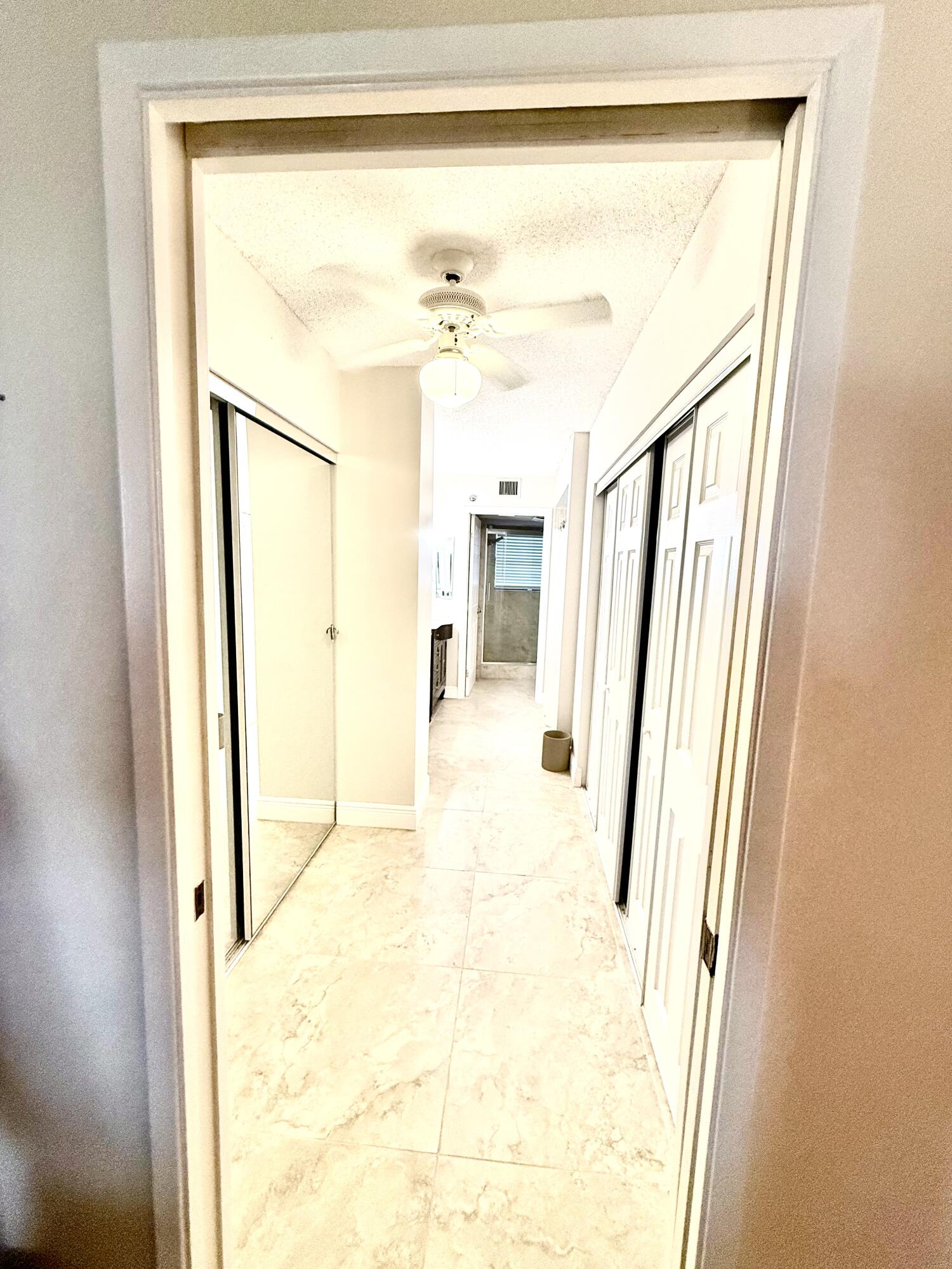 HUNTINGTON TOWERS CONDO - Residential