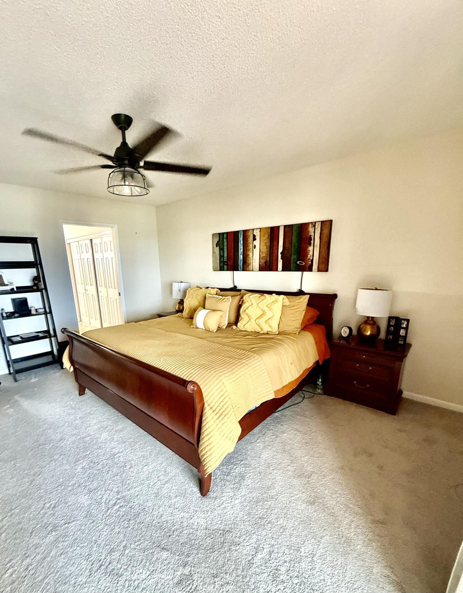 HUNTINGTON TOWERS CONDO - Residential