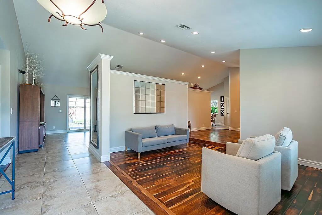 BOCA RIO HEIGHTS 1 - Residential