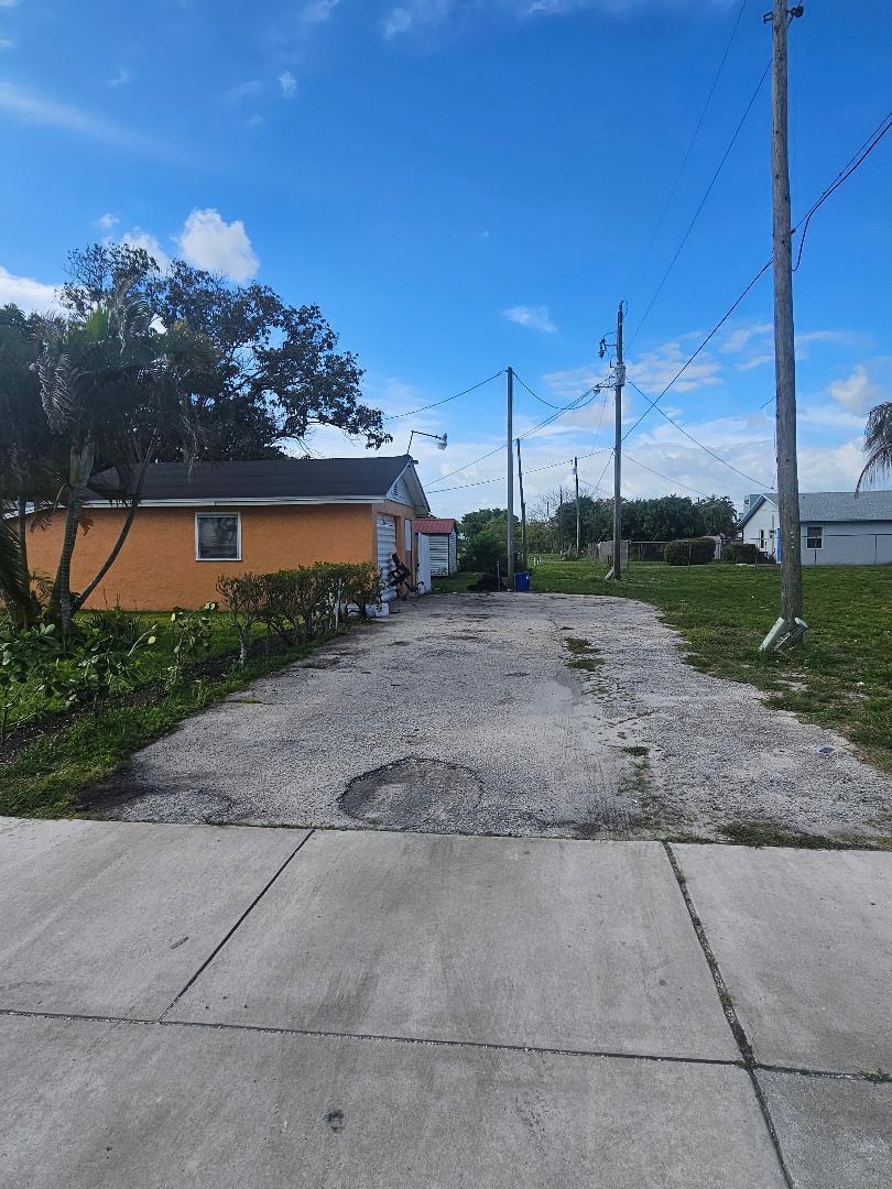 WEST SIDE HEIGHTS DELRAY - Residential Income