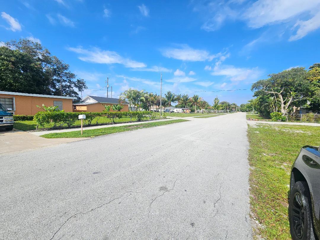 WEST SIDE HEIGHTS DELRAY - Residential Income