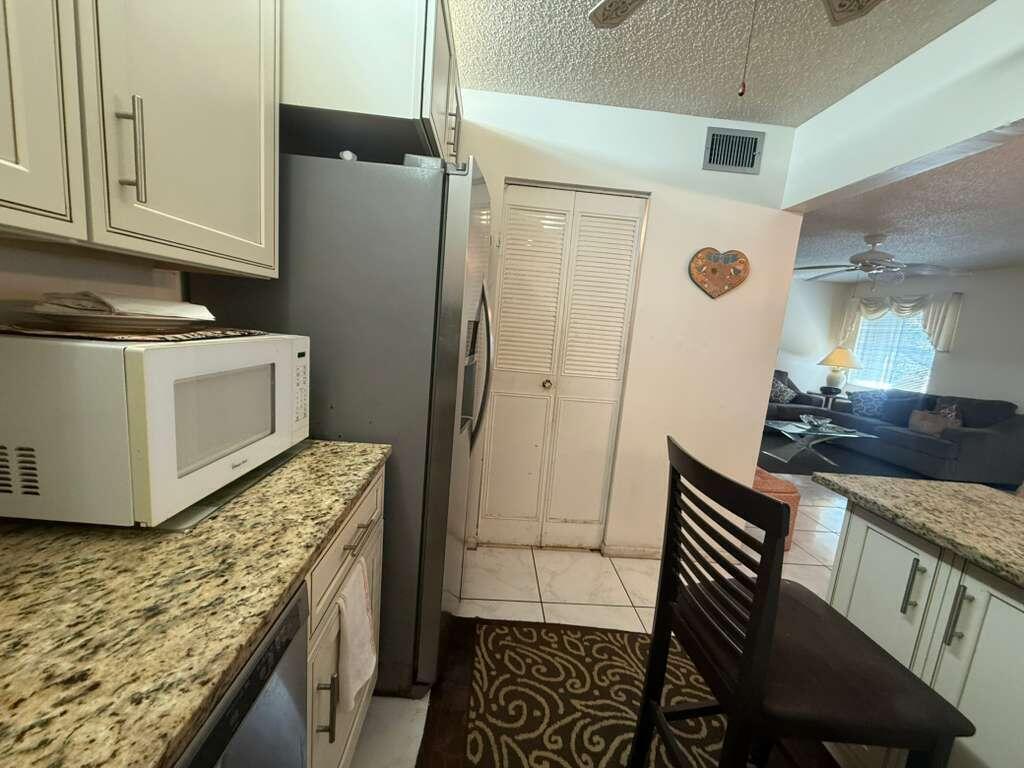 PINE RIDGE SOUTH II CONDO - Residential