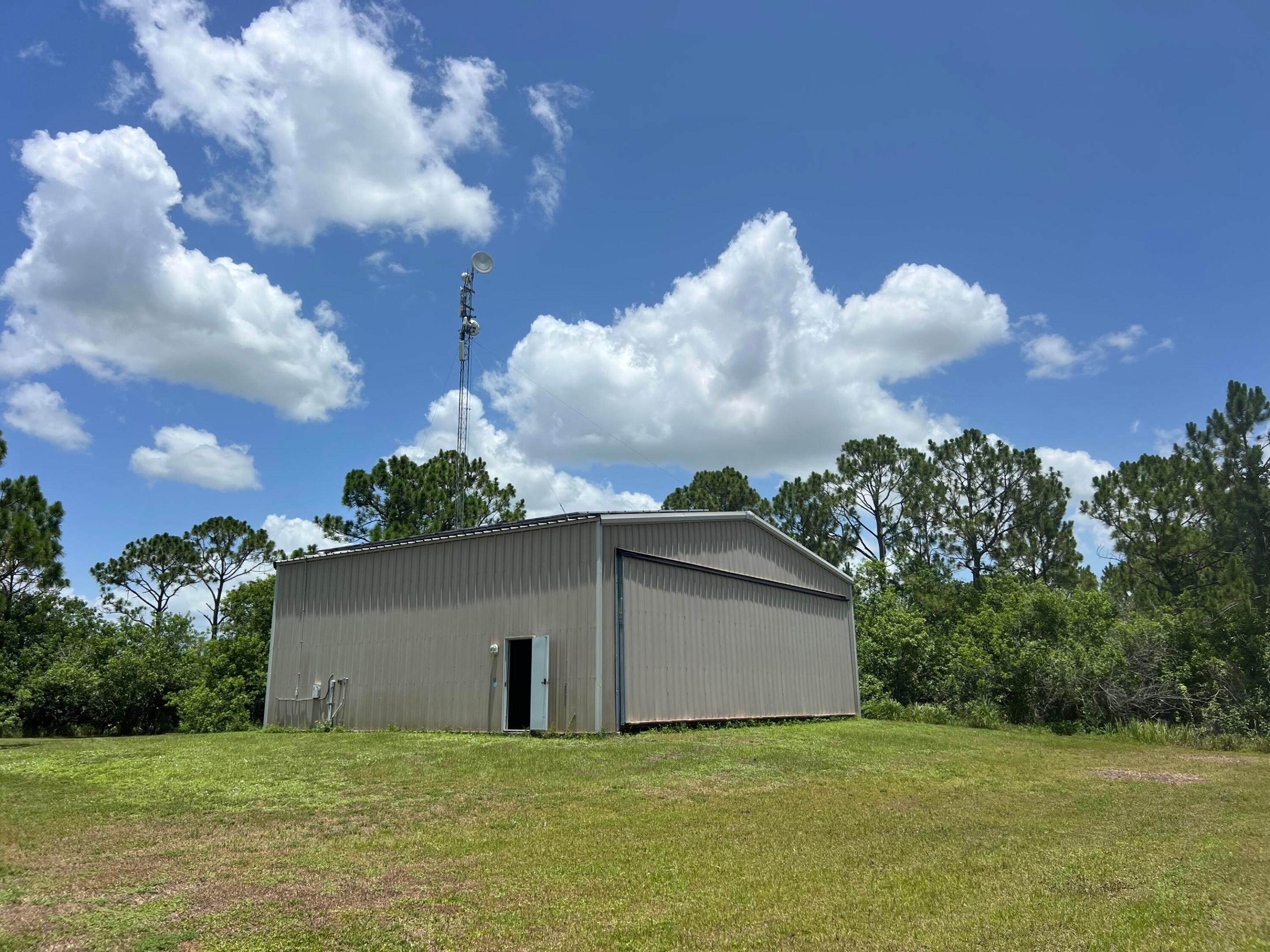 TREASURE COAST AIRPARK - Residential