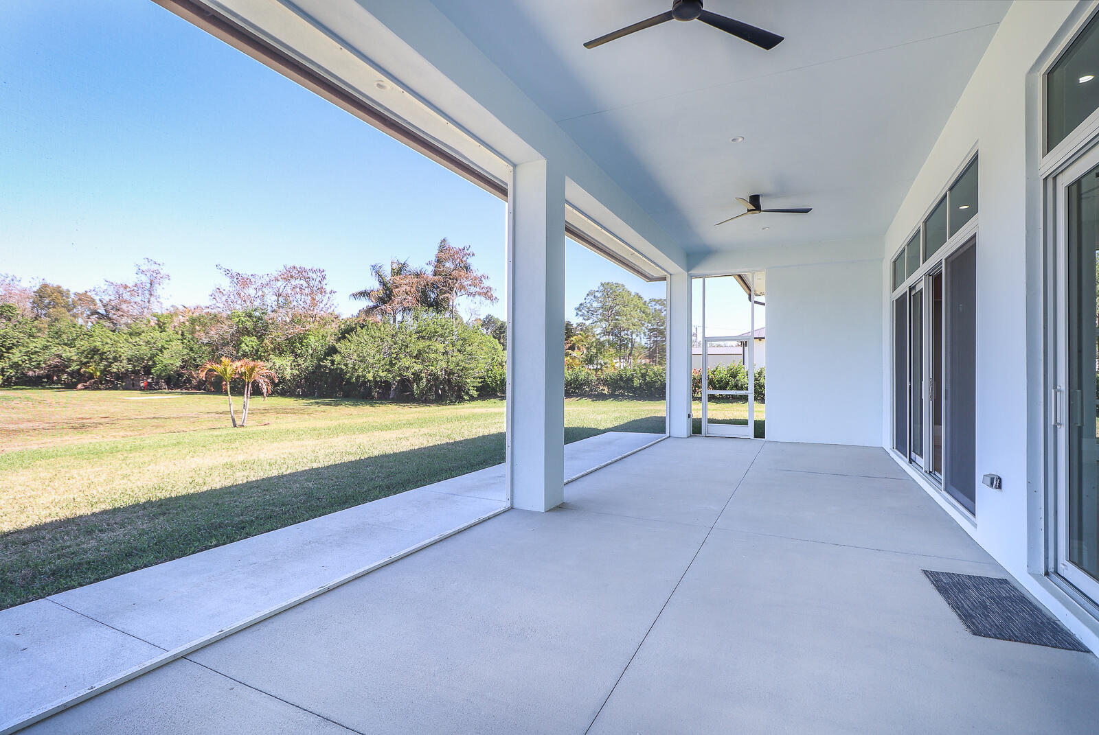 Palm Beach Country Estates - Residential