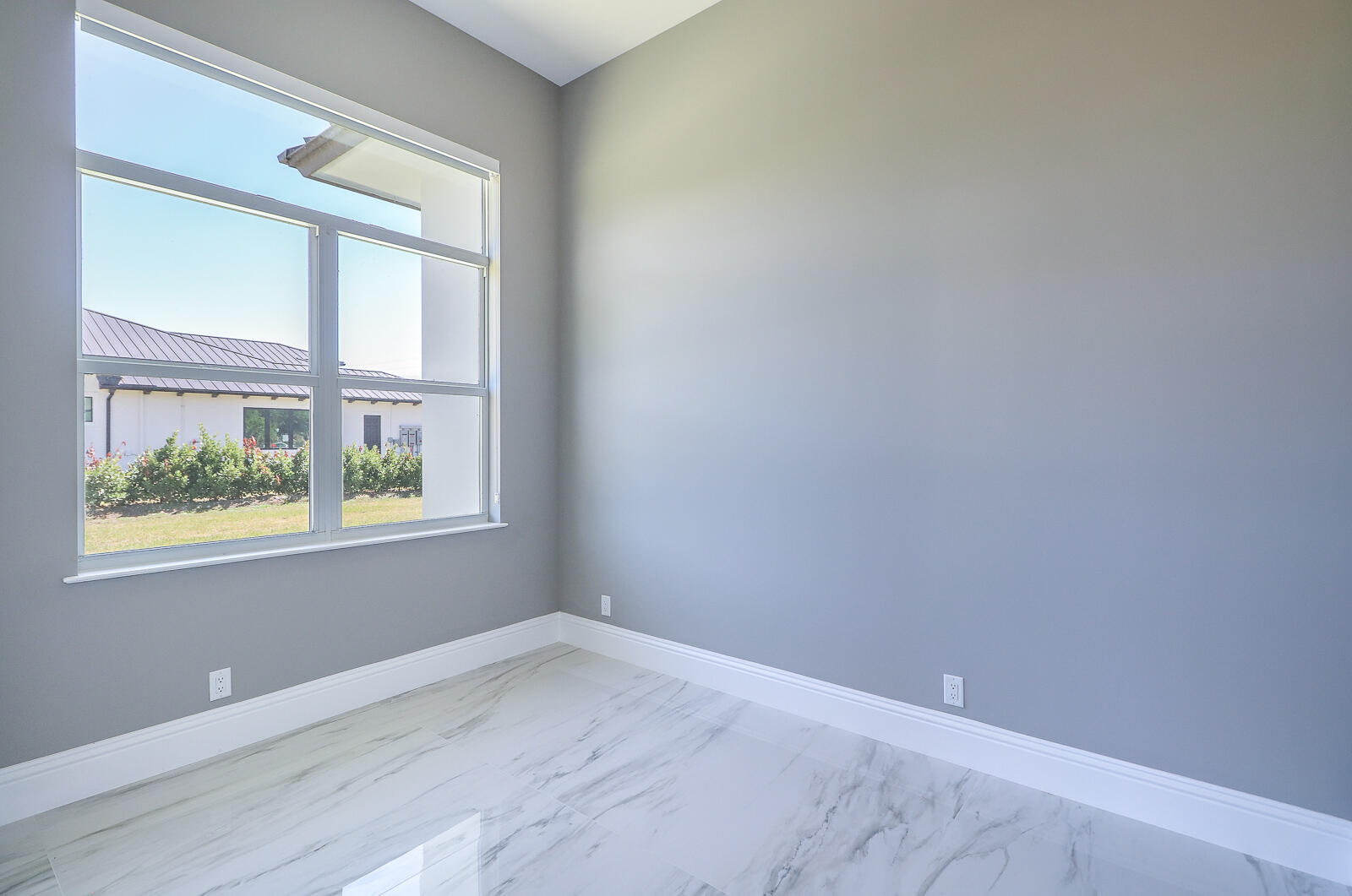 Palm Beach Country Estates - Residential