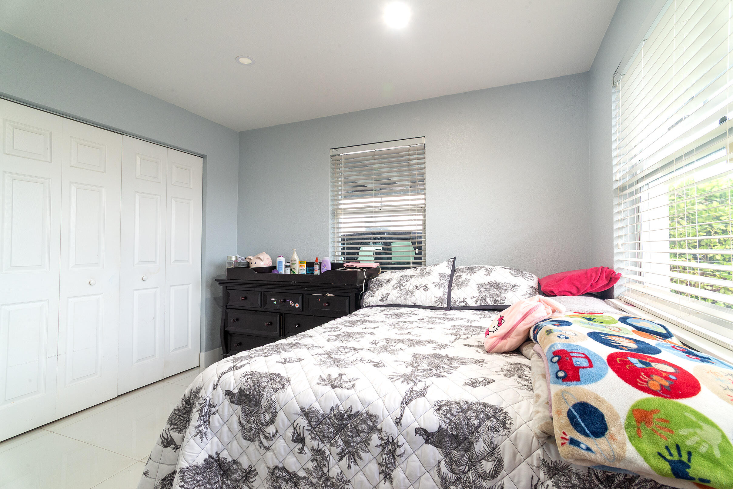 WORTHMORE PARK - Residential