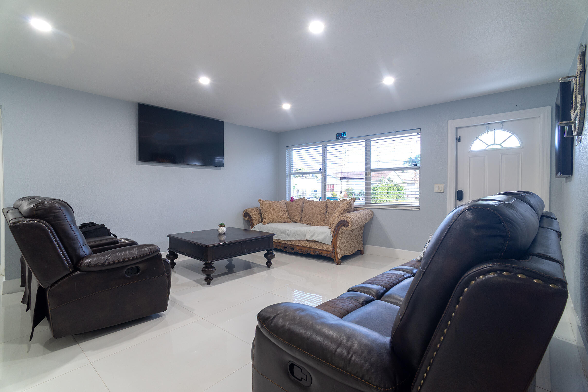 WORTHMORE PARK - Residential