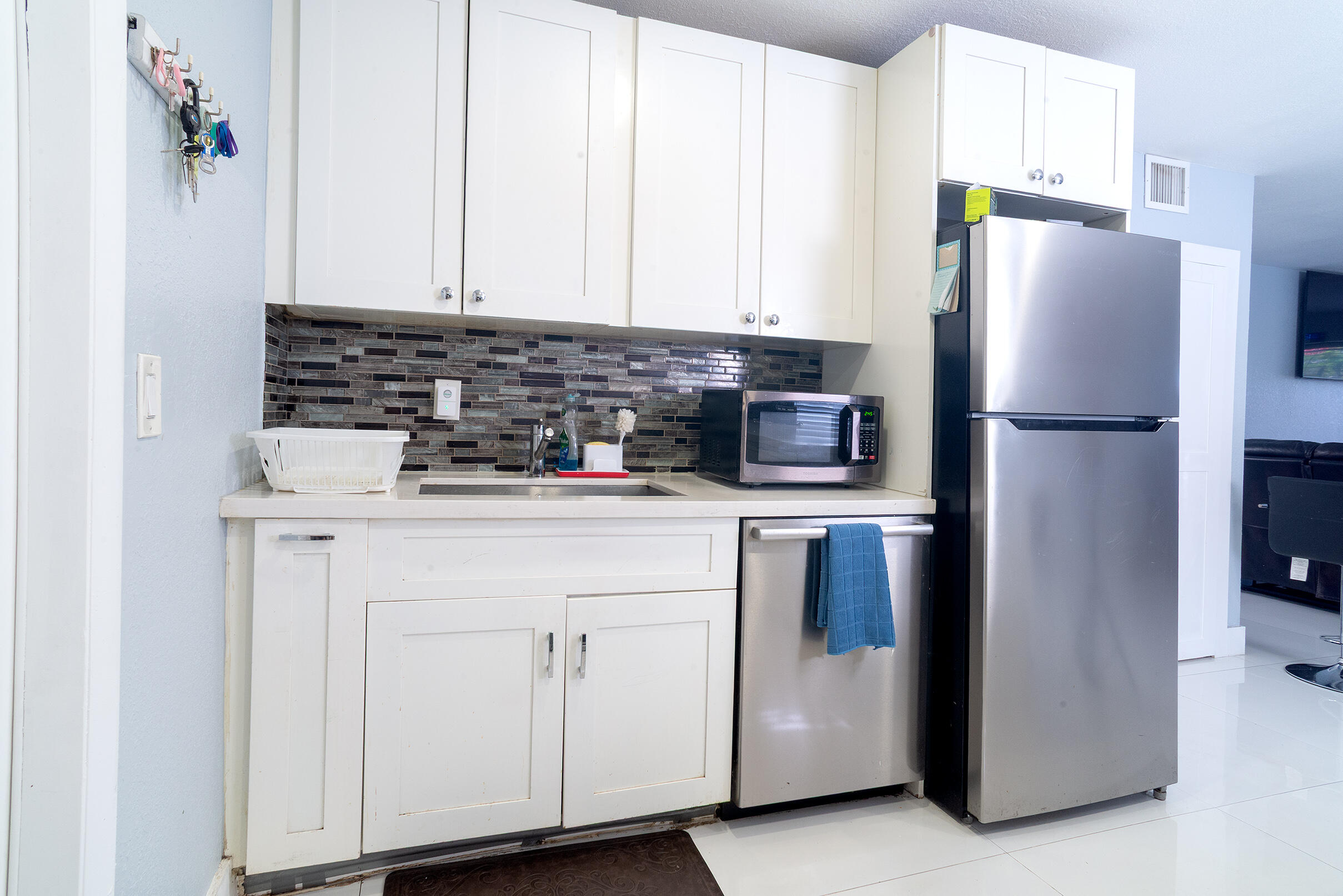 WORTHMORE PARK - Residential