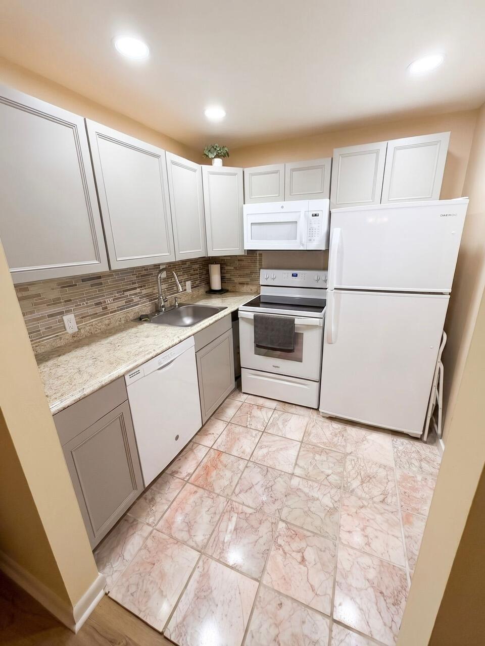 BRIGHTON AT CENTURY VILLAGE CONDO - Residential