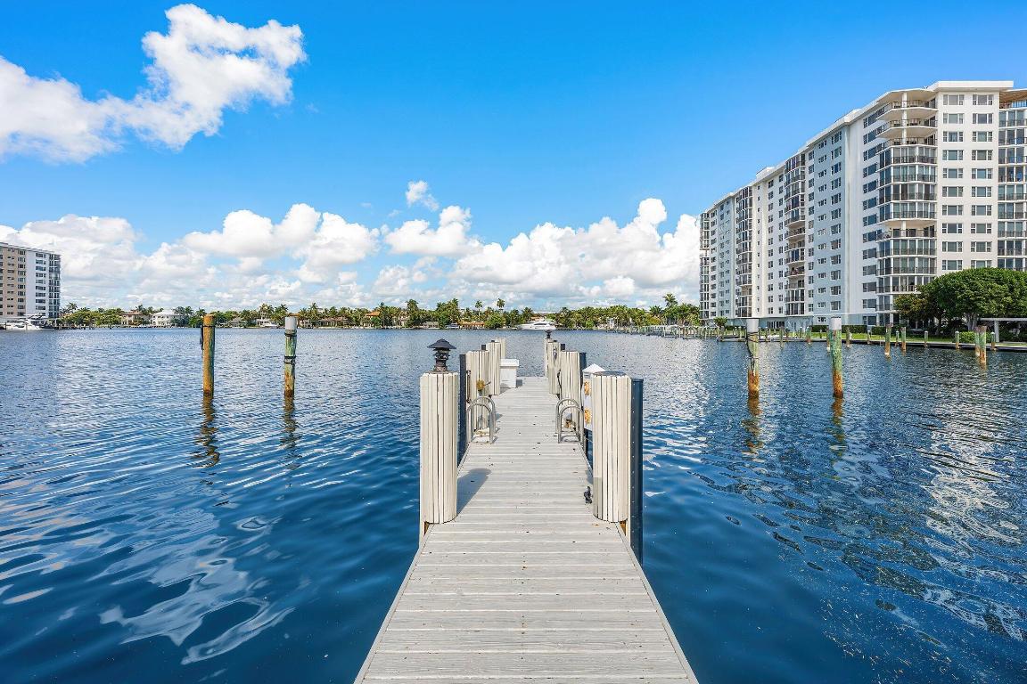 VIA MARINA - Residential
