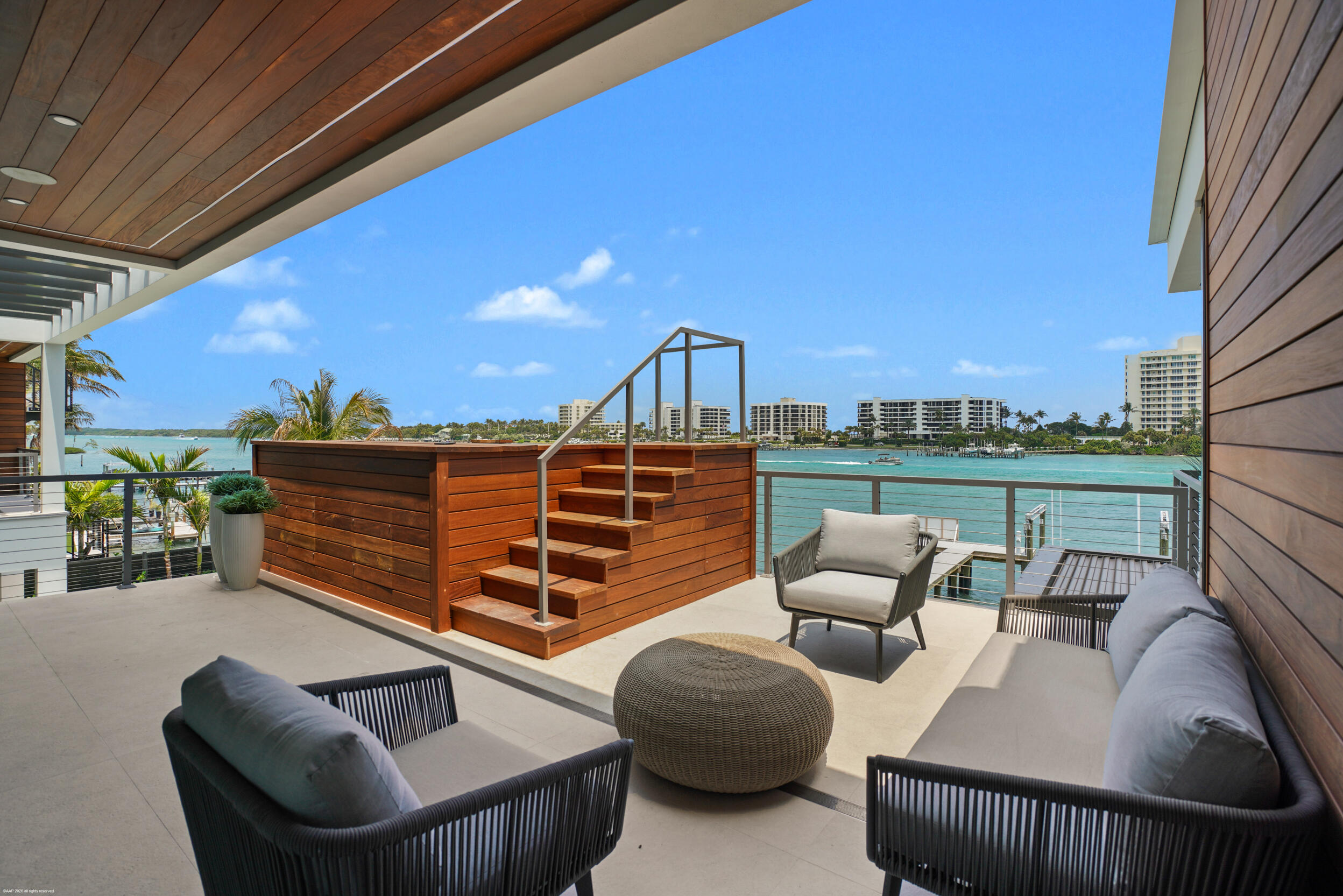 JUPITER HEIGHTS - Residential