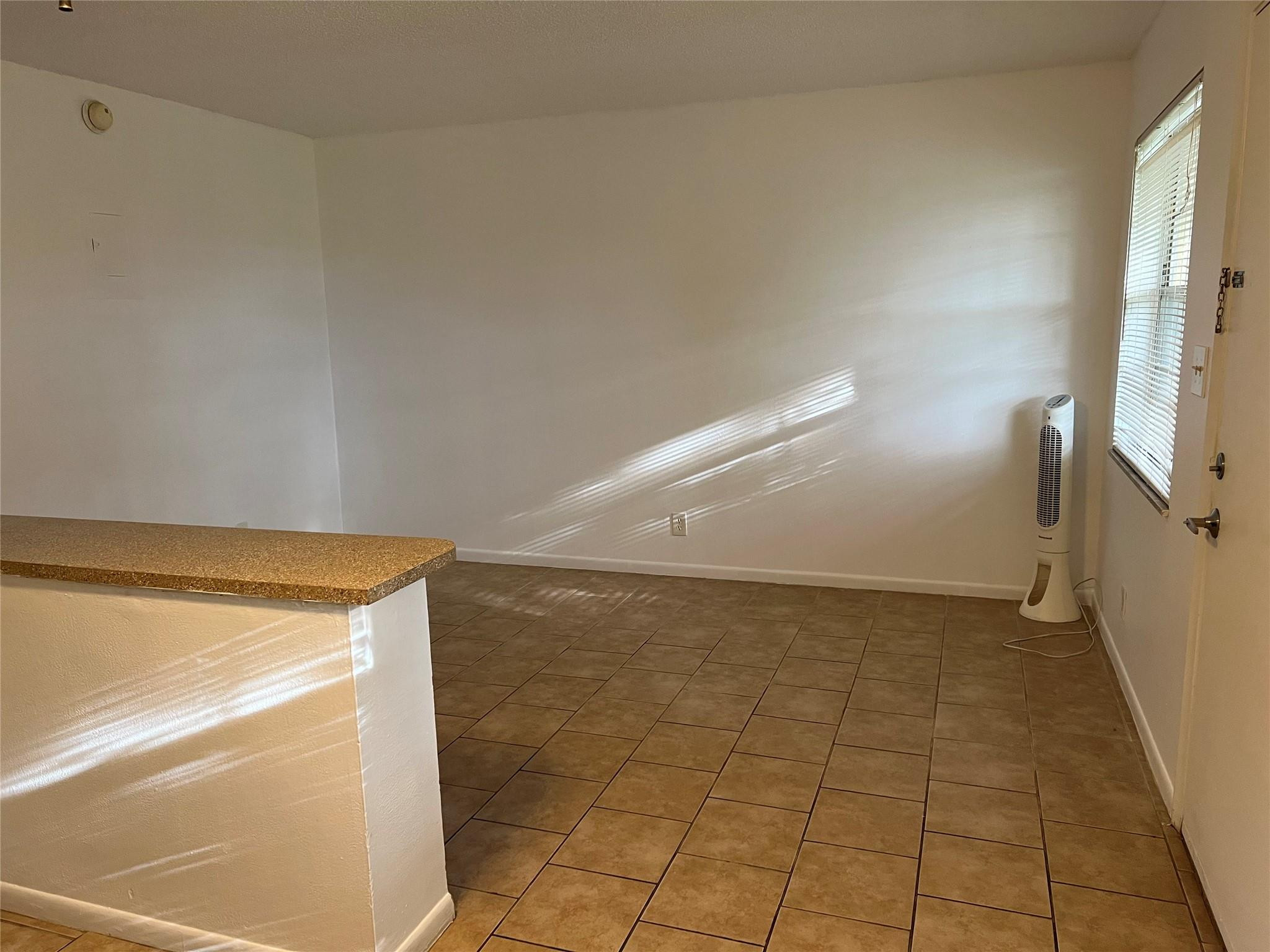 Village Park At Oakland C - Residential Lease