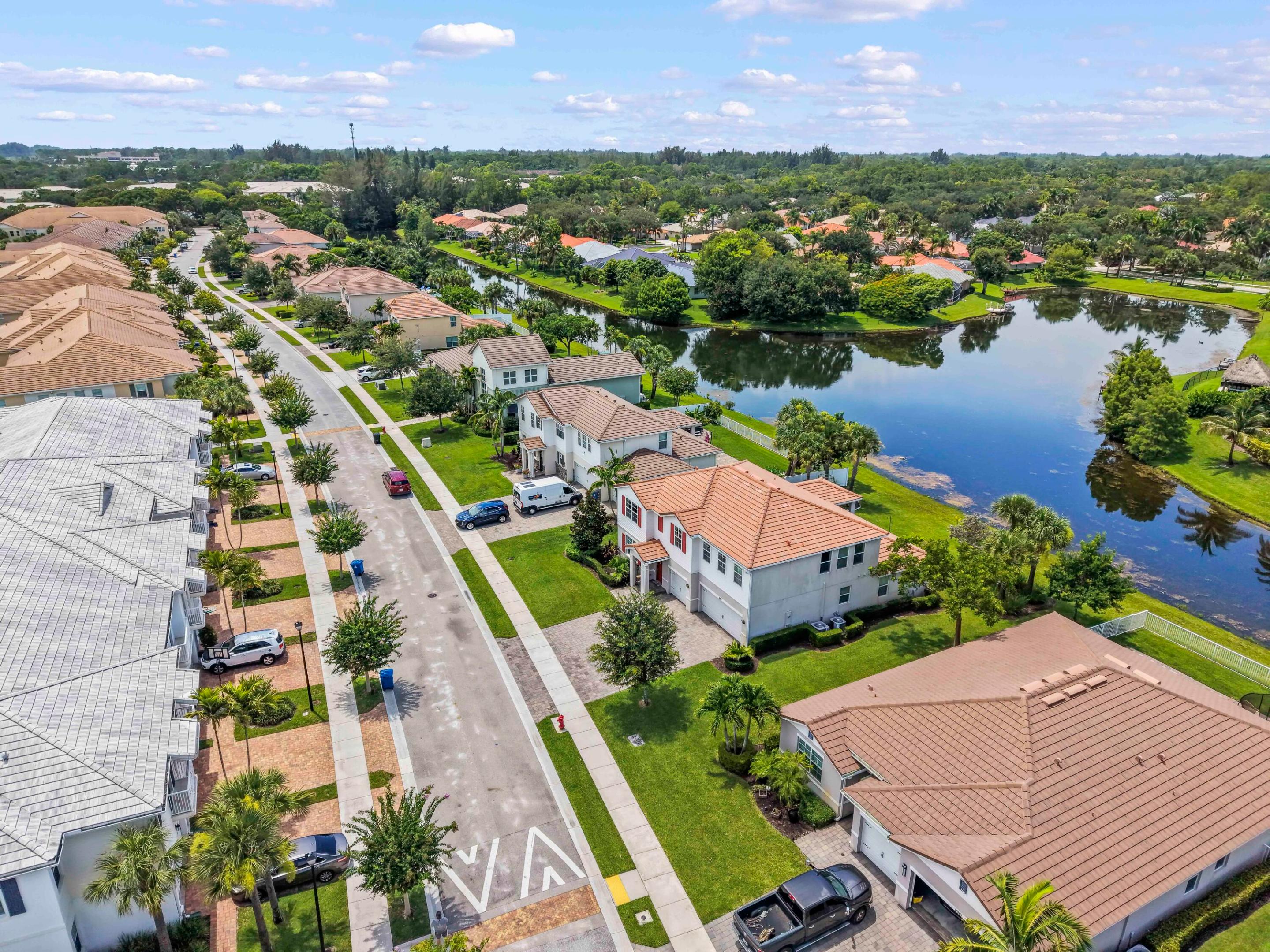 PARK CENTRAL AT CYPRESS KEY - Residential